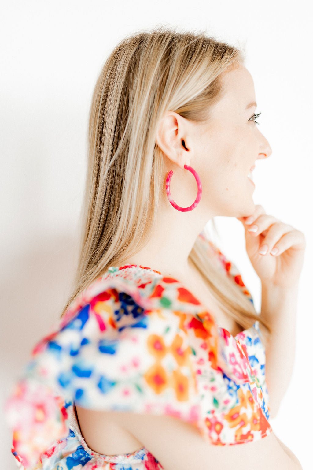 Holly Medium Hoop Earrings - Pink Party Punch - LINNY CO WholesaleAcetate
