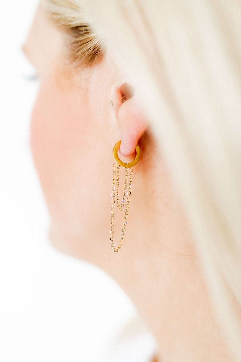 Huggie Earrings - Gwen Gold - LINNY CO WholesaleMetals