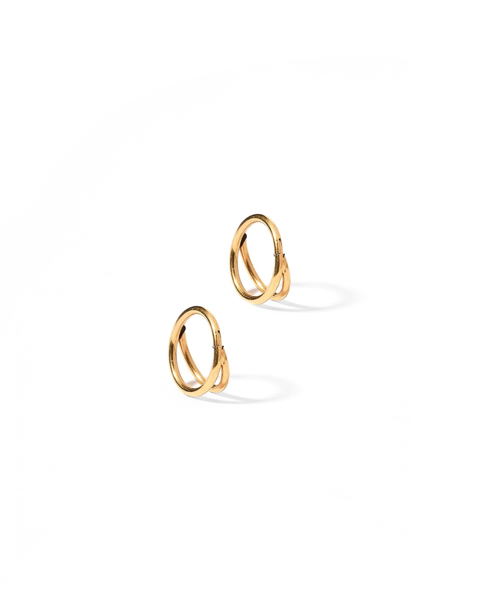 Huggie Earrings - Nylah Gold 8mm - LINNY CO WholesaleStuds