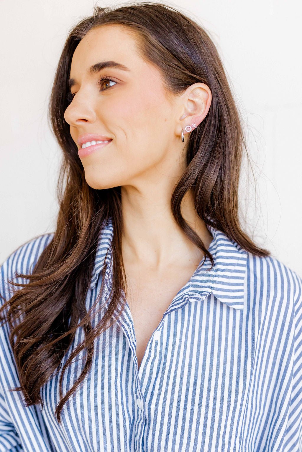 Huggie Earrings - Scarlett Hoop Silver 14mm - LINNY CO WholesaleMetals