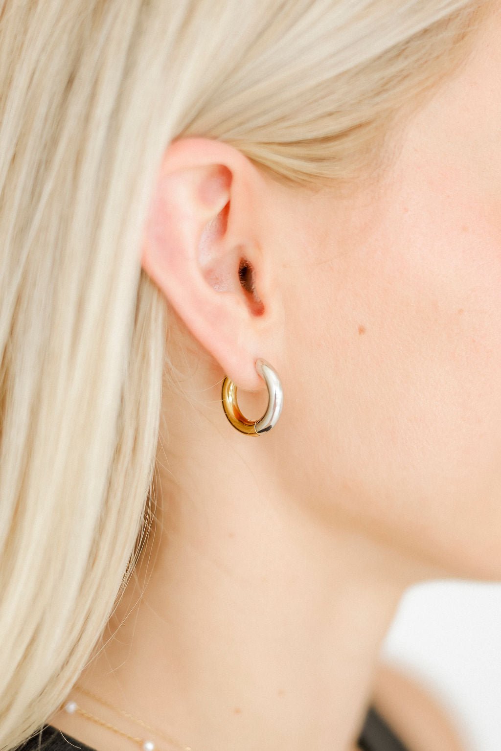 Huggie Earrings - Scarlett Hoop Two - Tone 12mm - LINNY CO WholesaleMetals