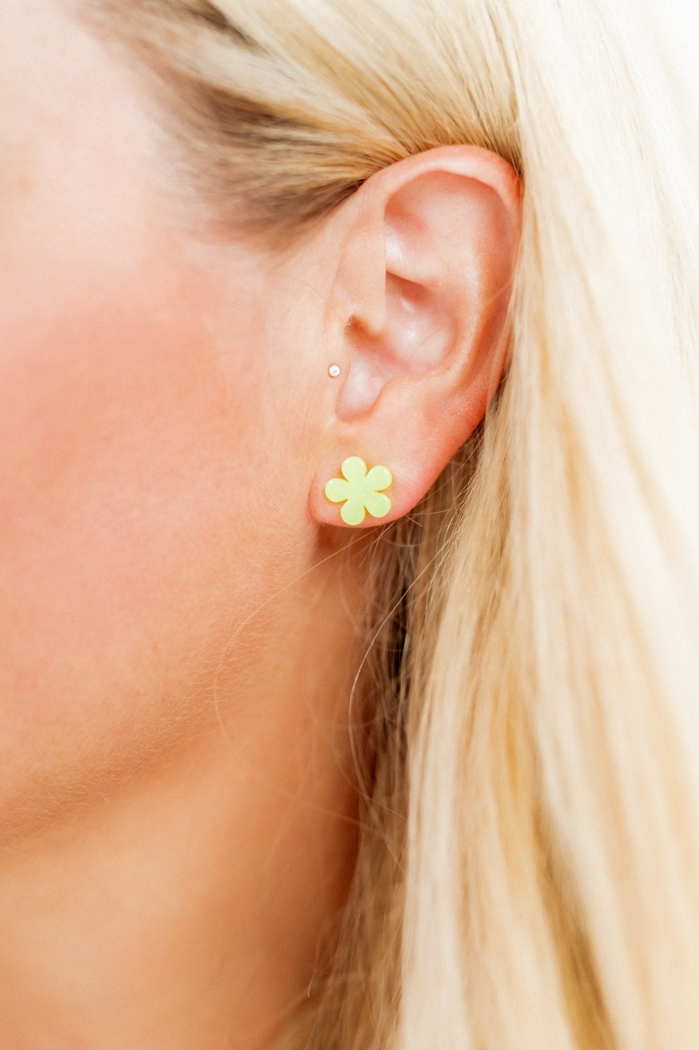 Jenna Flower Stud - Neon Yellow - Earrings - LINNY CO WholesaleAcetate