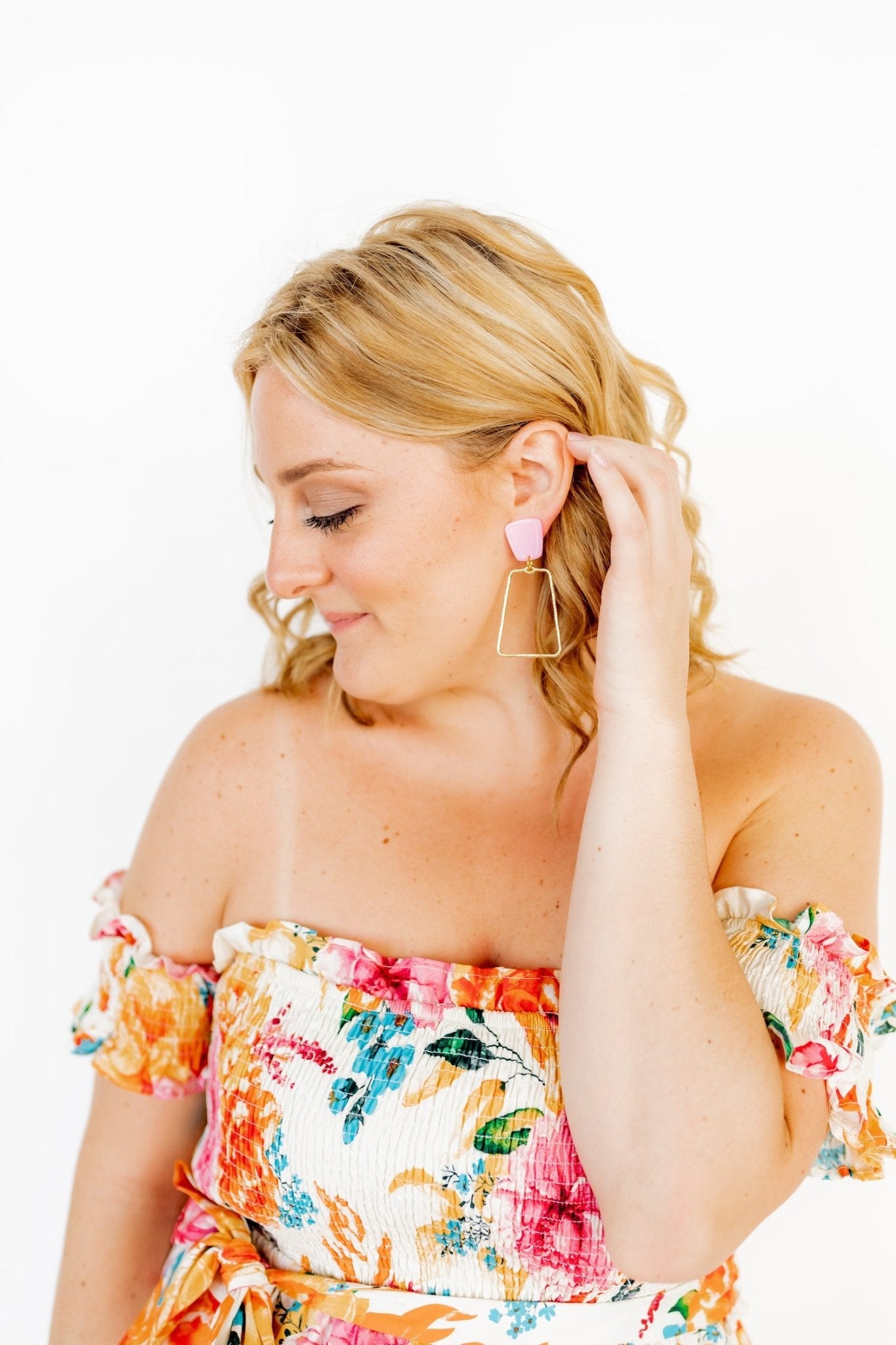 Kaelyn - Bubble Gum Pink - Earrings - LINNY CO WholesaleAcetate