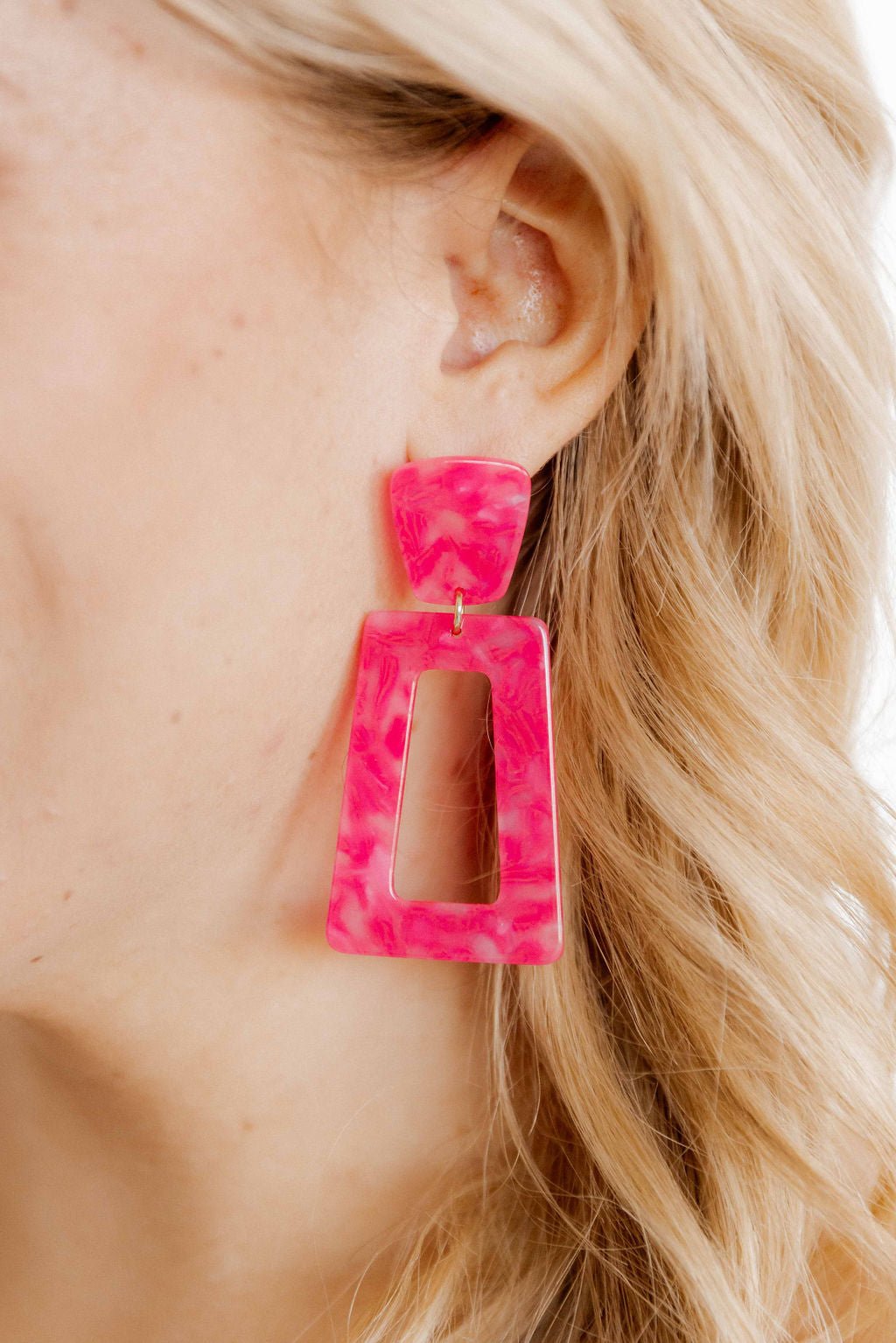 Kennedy Statement Earrings - Cosmic Pink - LINNY CO WholesaleAcetate