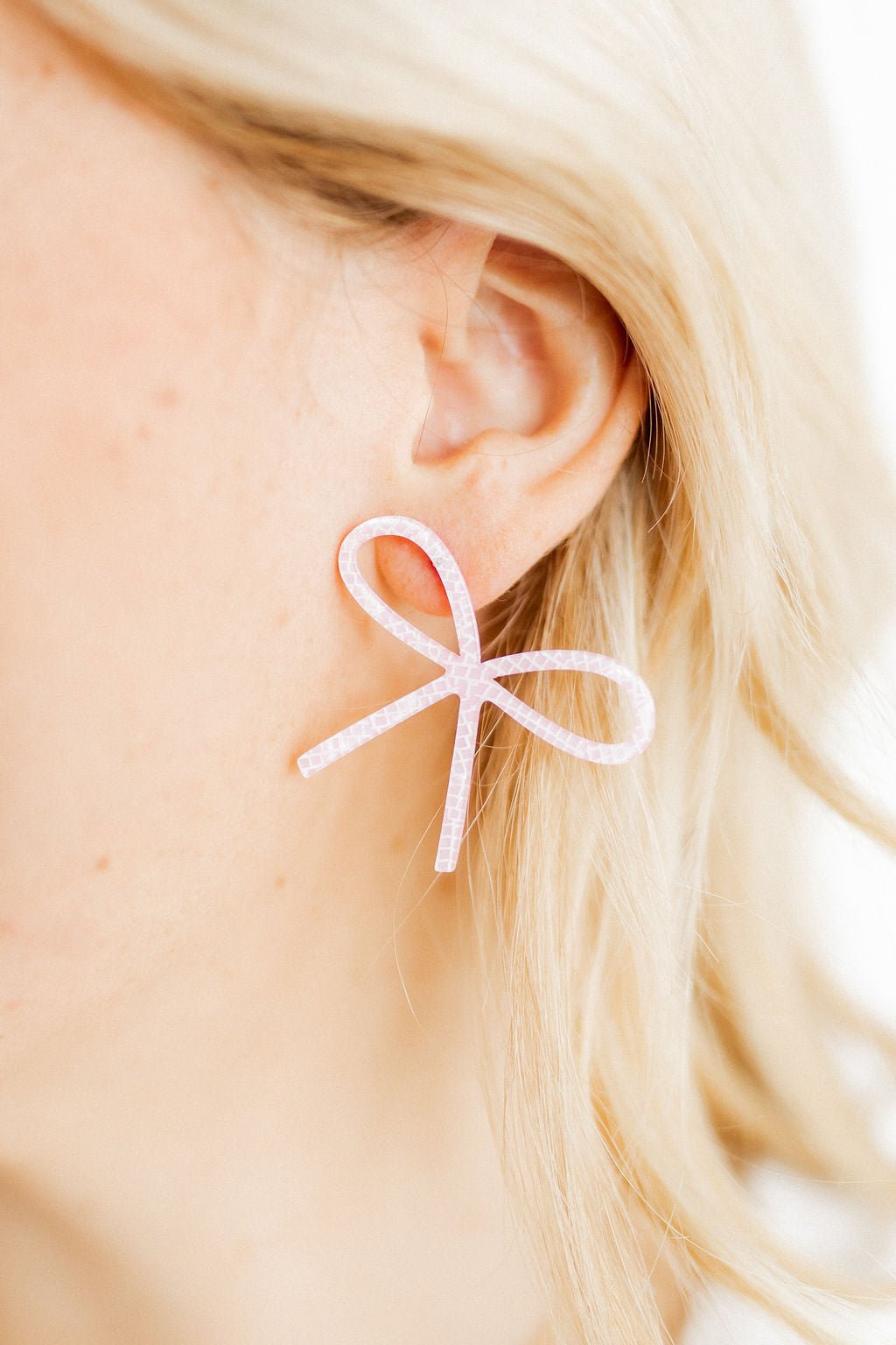 Lola Bow Earrings - Disco Pink - LINNY CO WholesaleAcetate