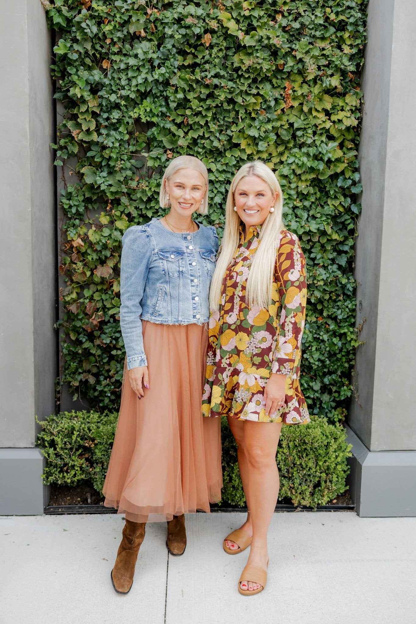 Mary Pearl Statement Earrings - LINNY CO Wholesale