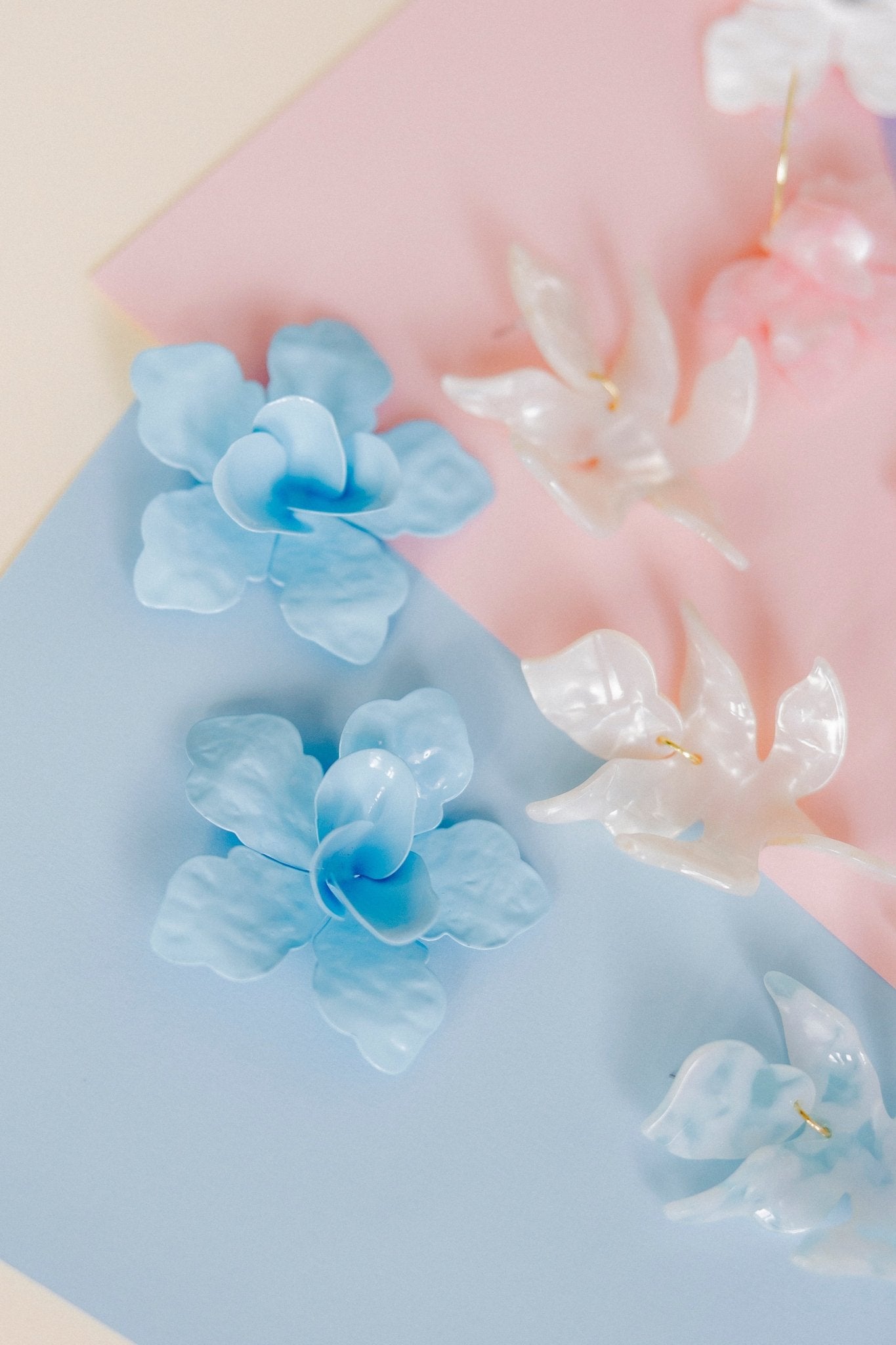 Maxine Statement Earrings - Blue - LINNY CO WholesaleMetal