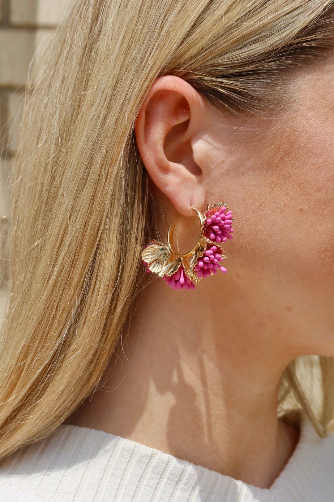 Melinda Hoop - Magenta - LINNY CO WholesaleMetal