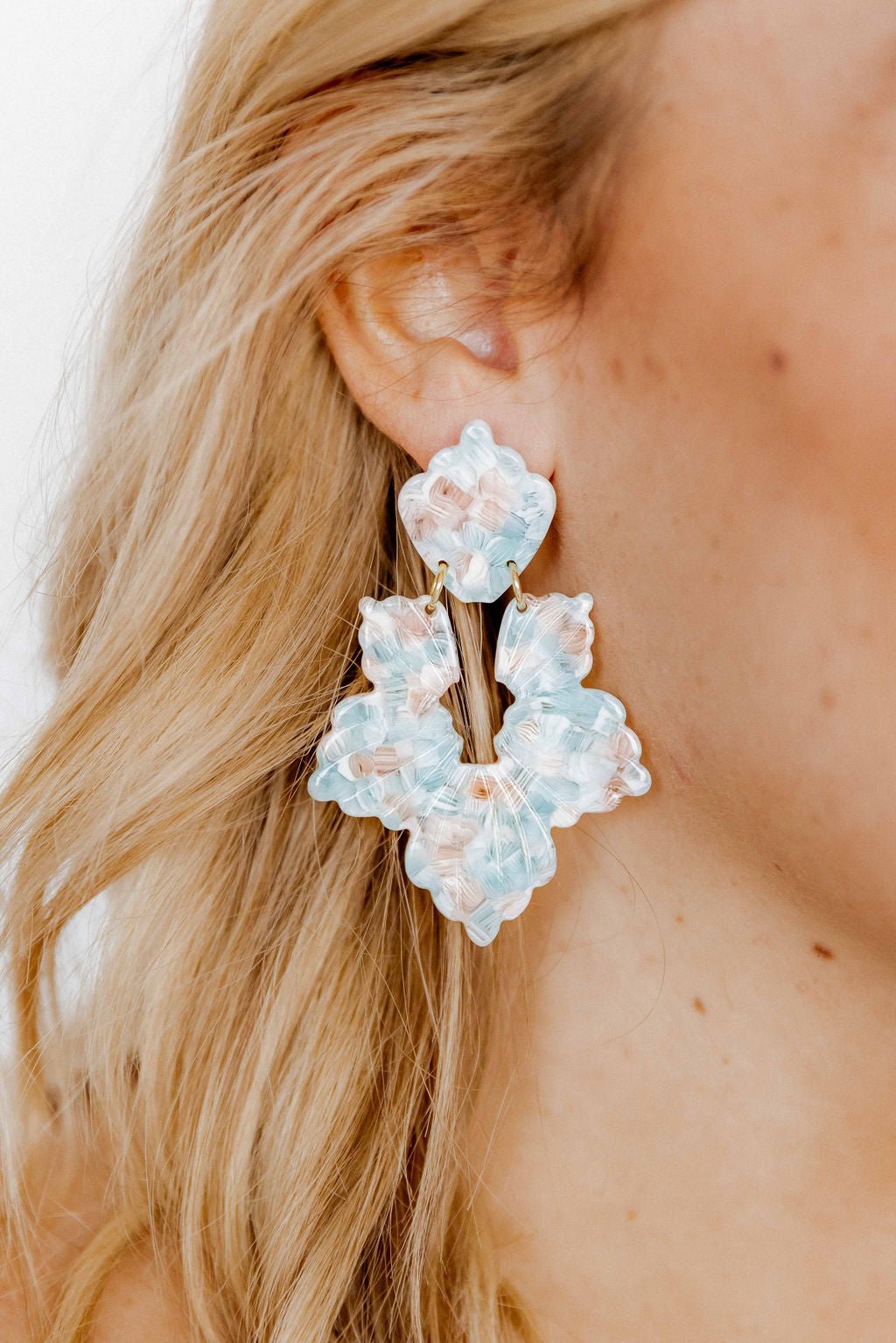 Michelle Statement Earrings - Mint Shell - LINNY CO WholesaleAcetate