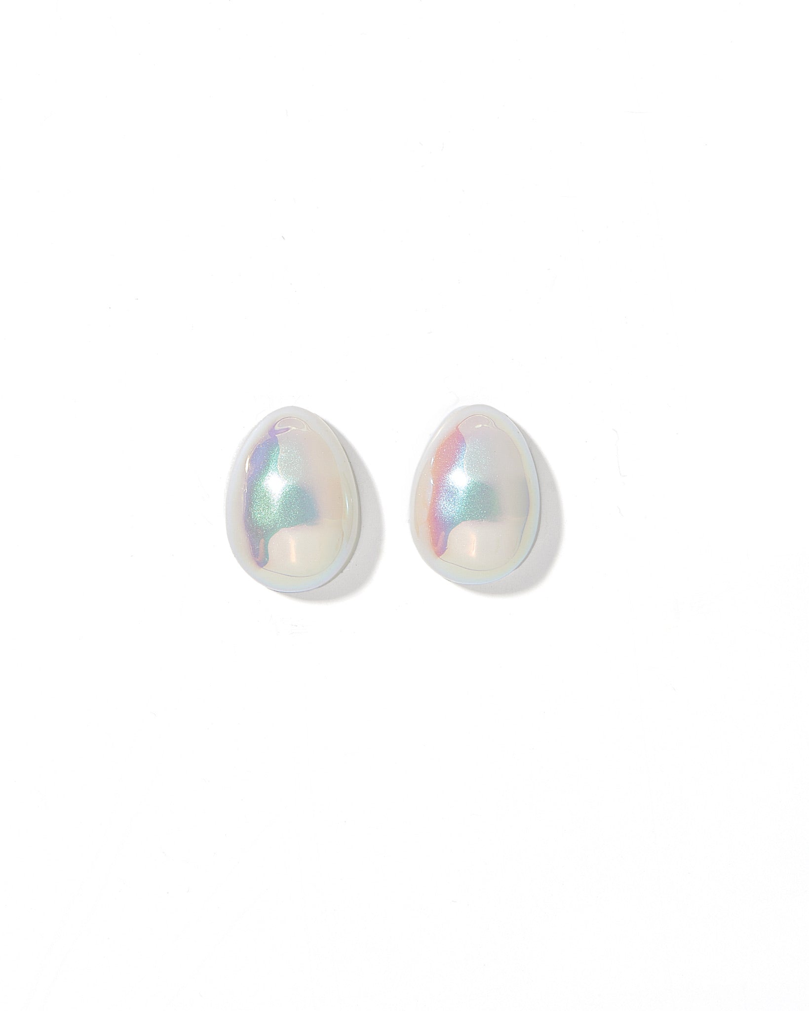 Monica Pearl Stud - White - LINNY CO WholesaleMetals