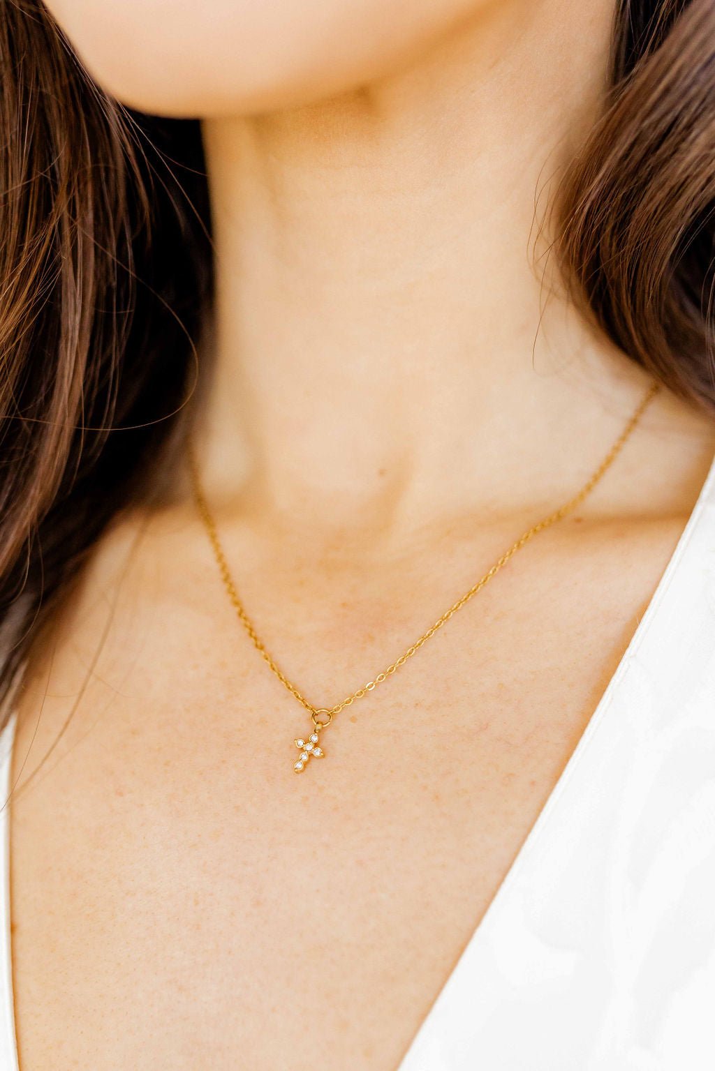 Necklace - Carly Cross Gold - LINNY CO WholesaleMetals