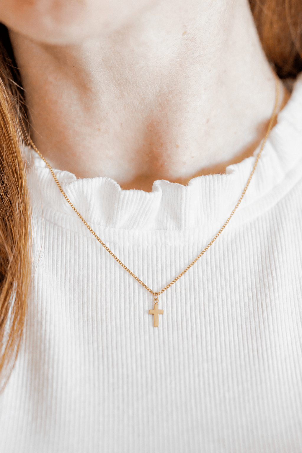 Necklace - Catherine Cross Gold - LINNY CO WholesaleNecklaces