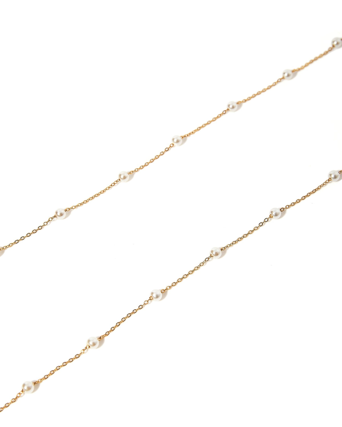 LINNY CO Dabney Pearl Gold necklace for kids & little girls — hypoallergenic, waterproof stainless steel, detail.