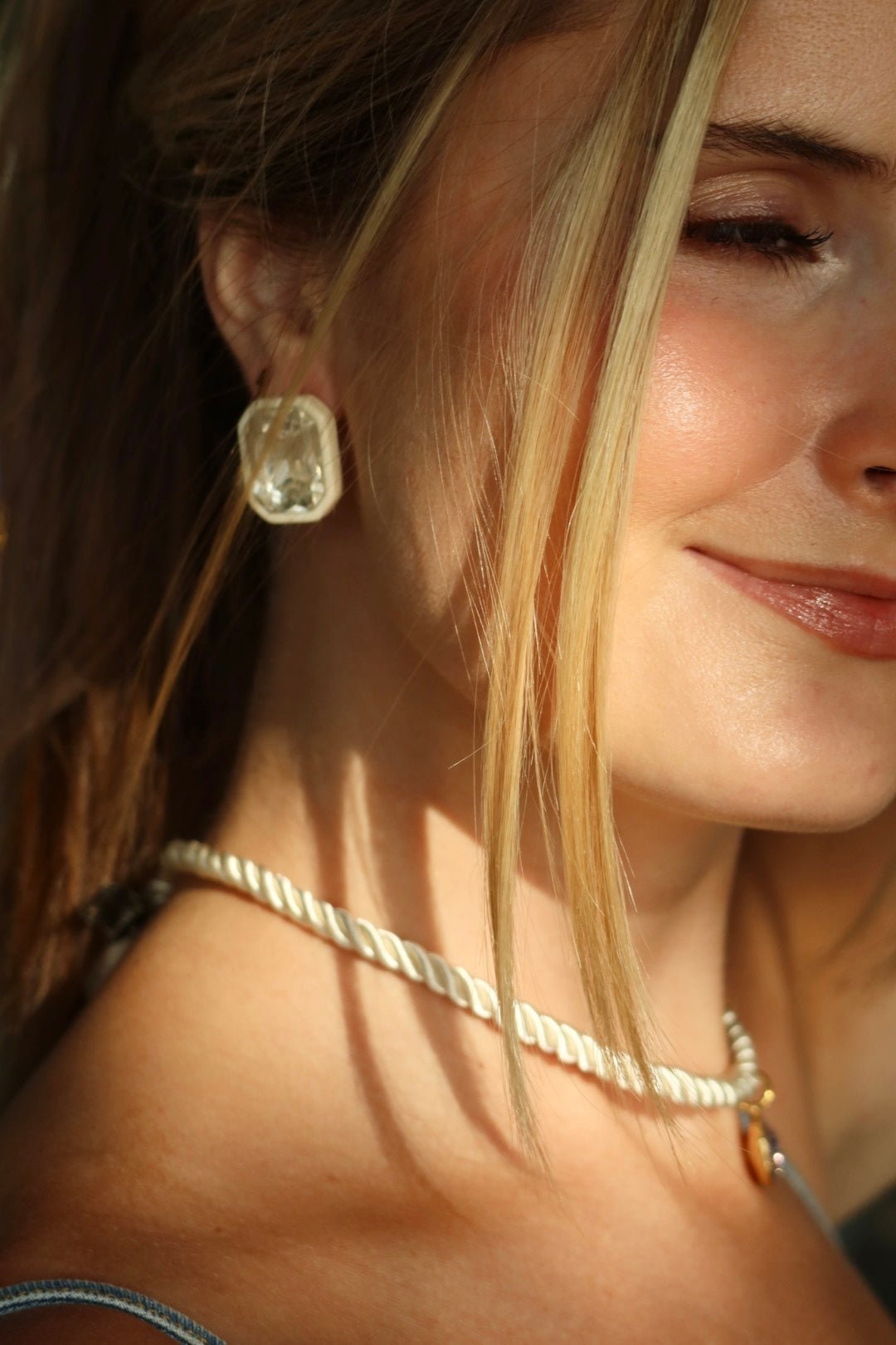 Necklace - Tailyn Rope Ivory - LINNY CO Wholesale