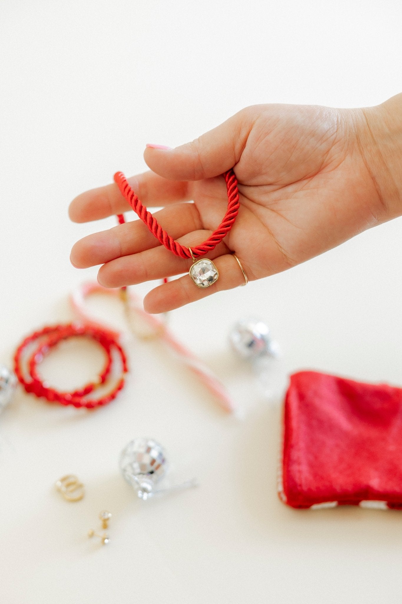 Necklace - Tailyn Rope Red - LINNY CO Wholesale