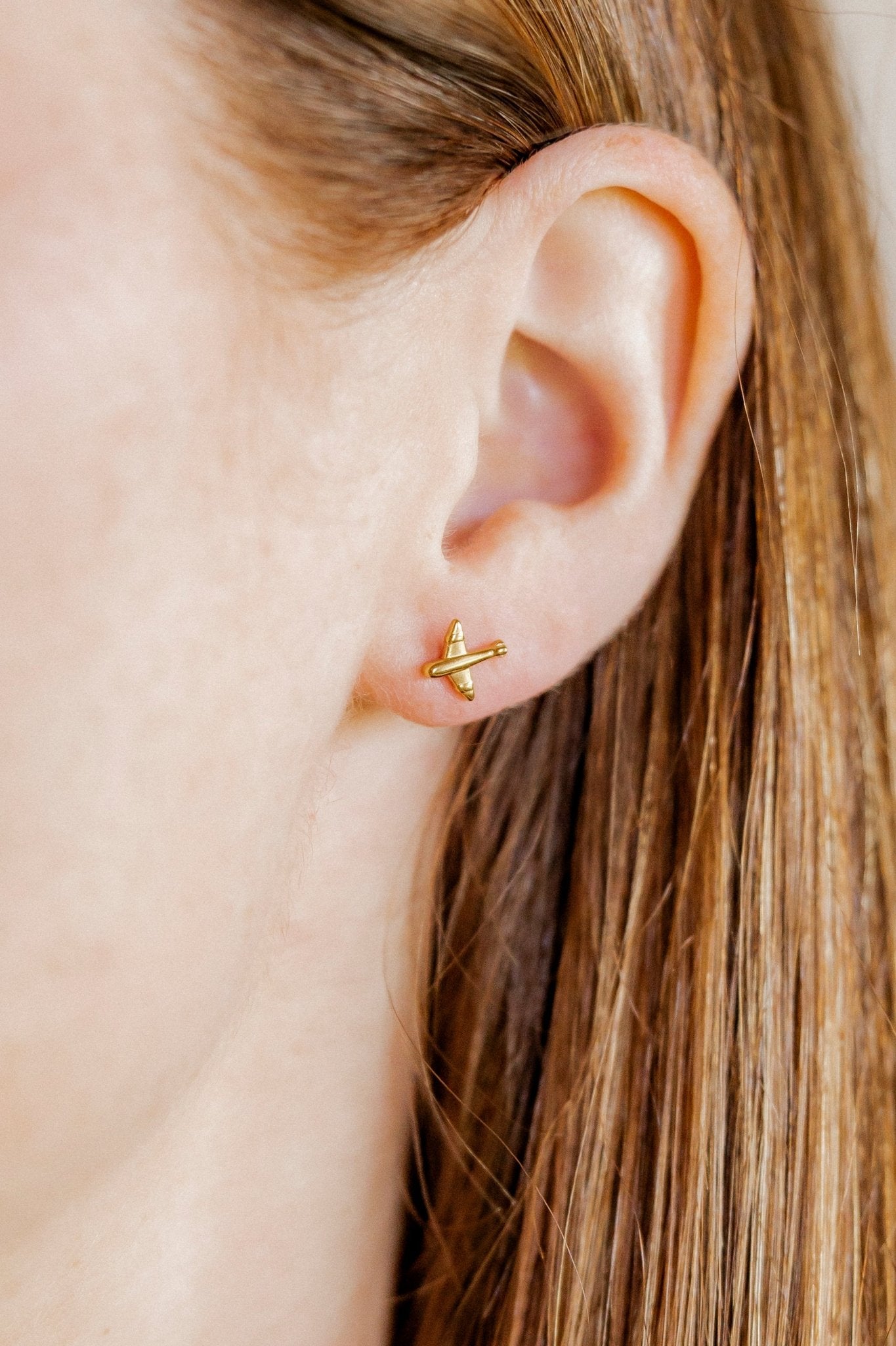 Screwback Stud Earrings - Airplane Gold - LINNY CO WholesaleStuds