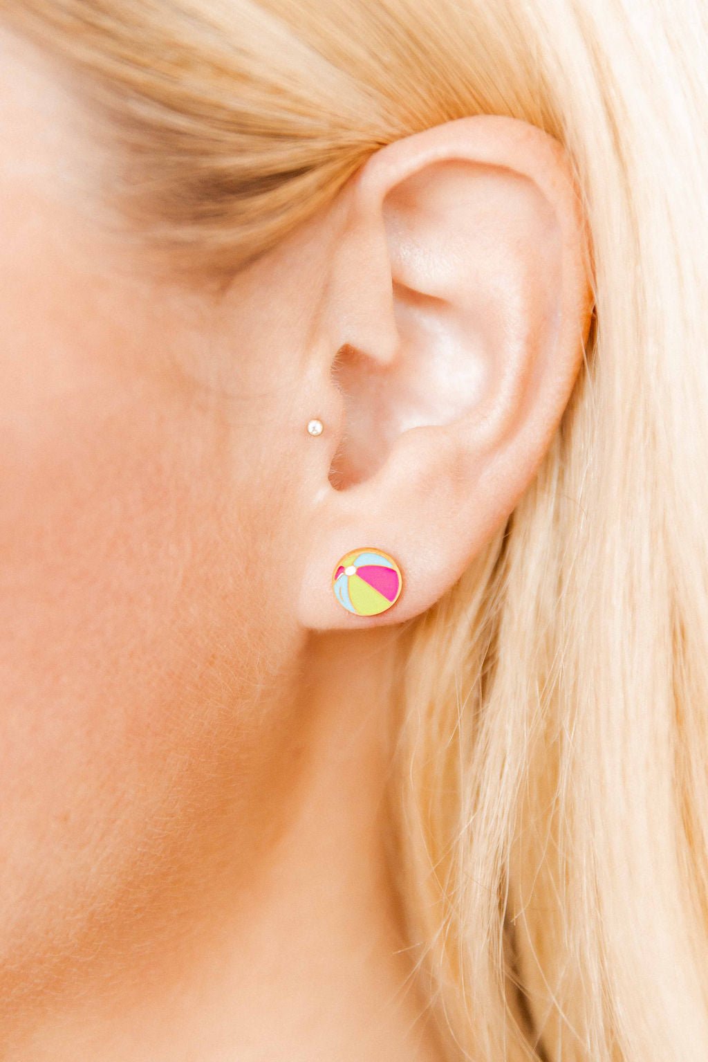 Screwback Stud Earrings - Beach Ball - LINNY CO WholesaleStuds