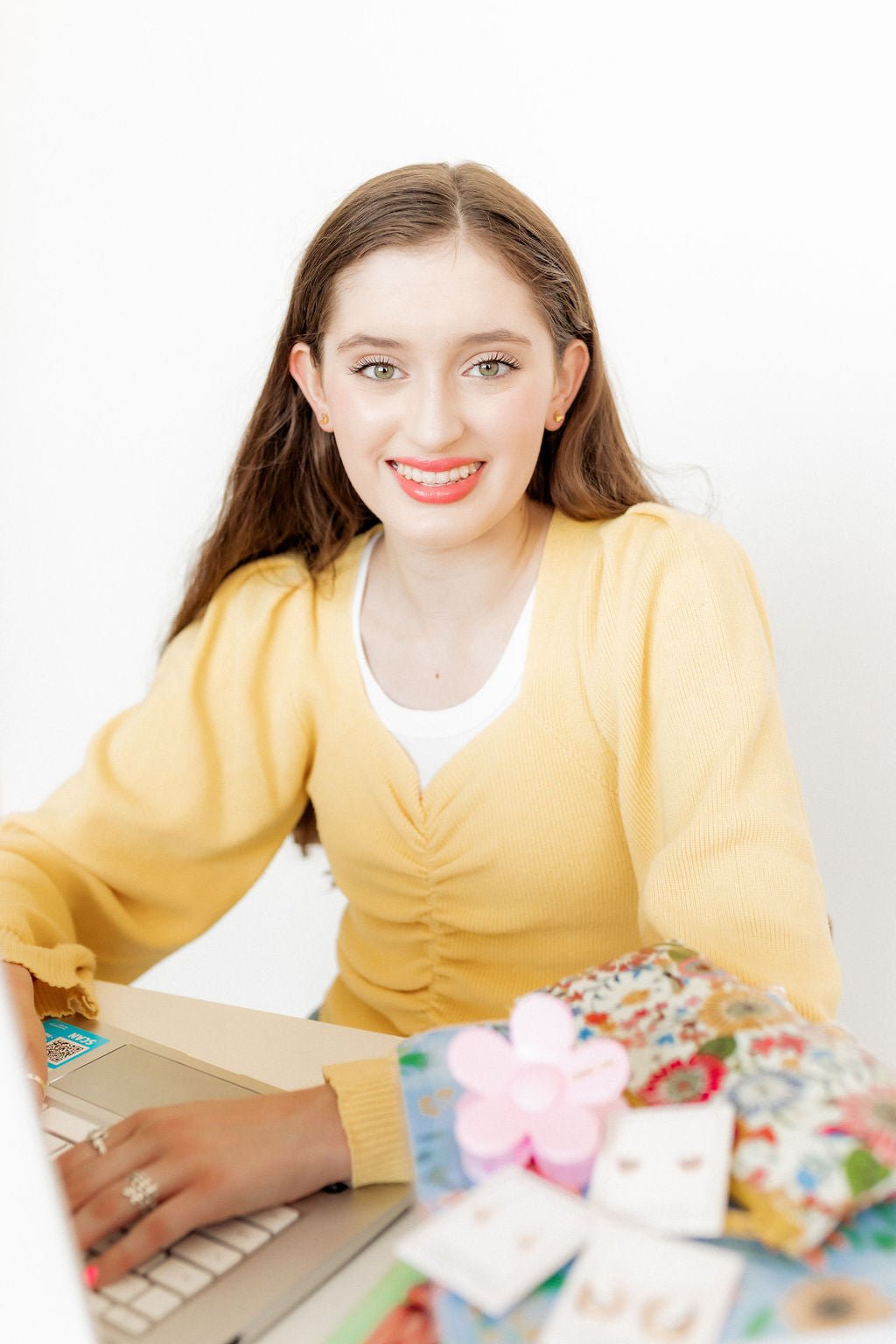 Screwback Stud Earrings - Bella Butterfly - LINNY CO WholesaleStuds