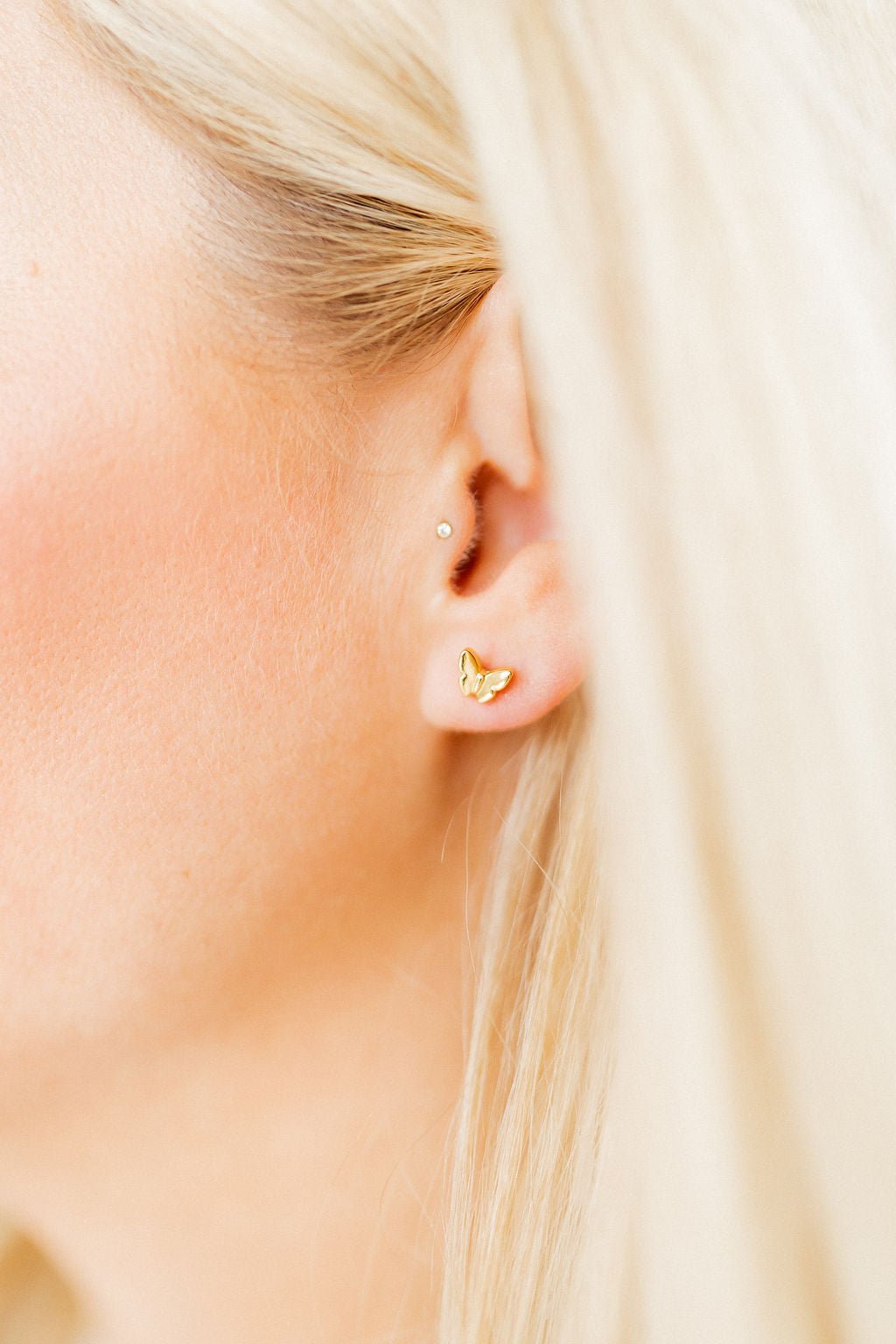 Screwback Stud Earrings - Bella Butterfly - LINNY CO WholesaleStuds