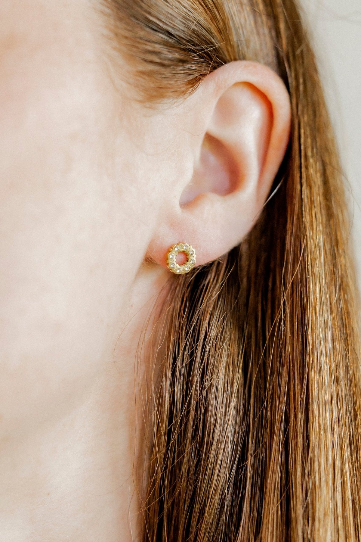 Screwback Stud Earrings - Brinley CZ Gold - LINNY CO WholesaleStuds