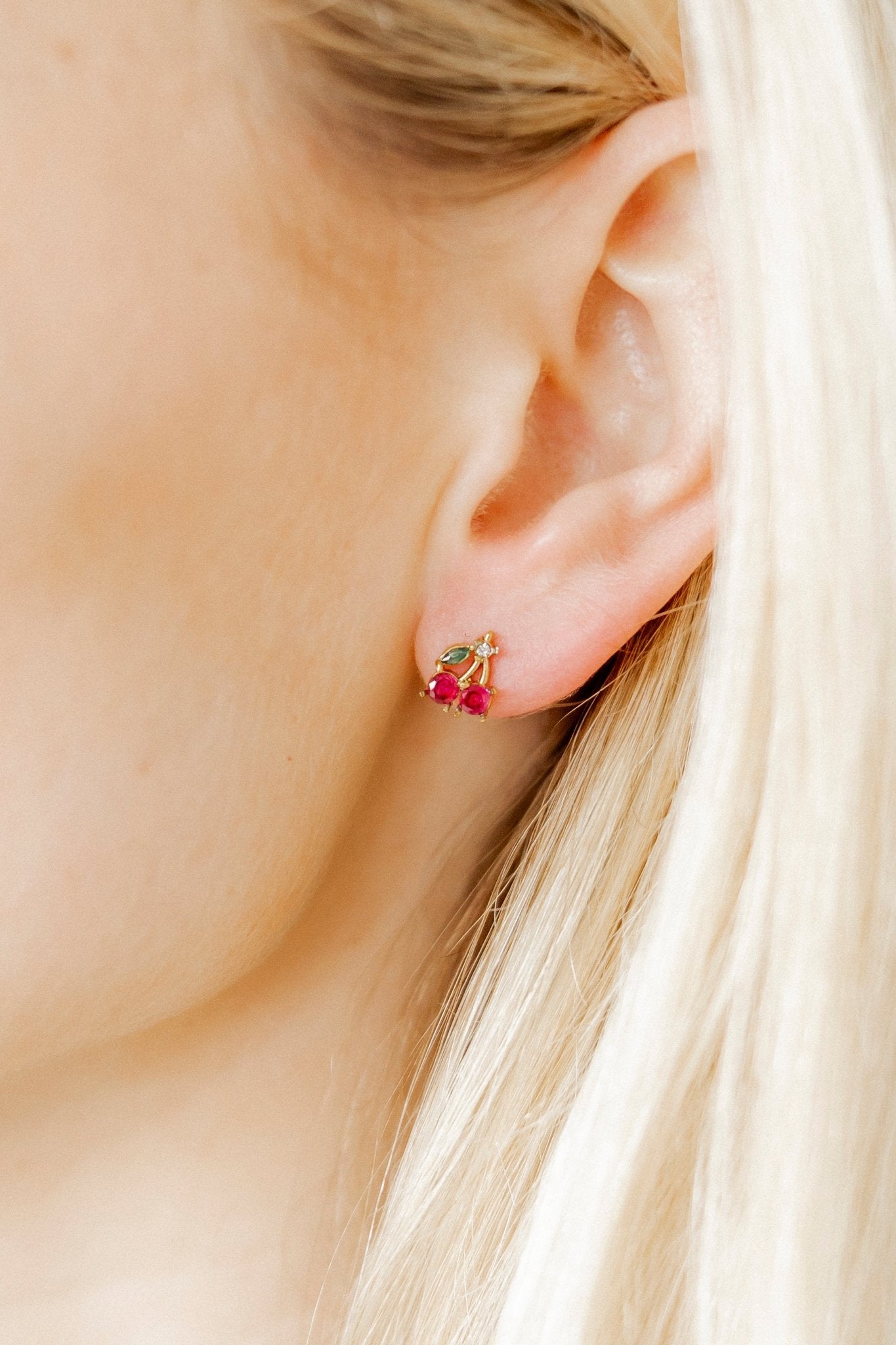 Screwback Stud Earrings - Cherry - LINNY CO WholesaleStuds