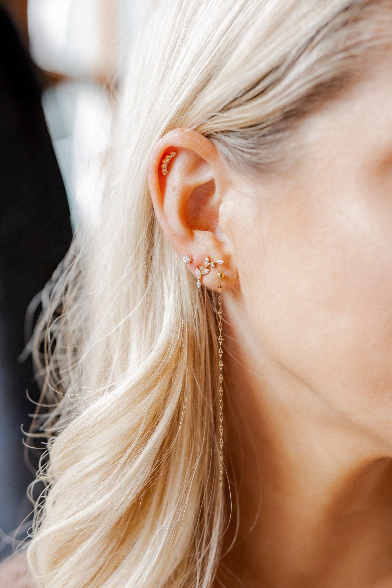 Screwback Stud Earrings - Chloe Climber Gold - LINNY CO Wholesale