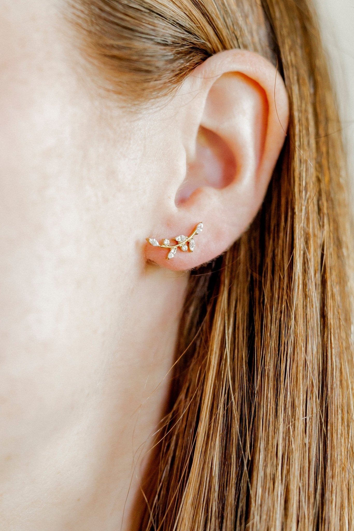Screwback Stud Earrings - Chloe Climber Gold - LINNY CO Wholesale