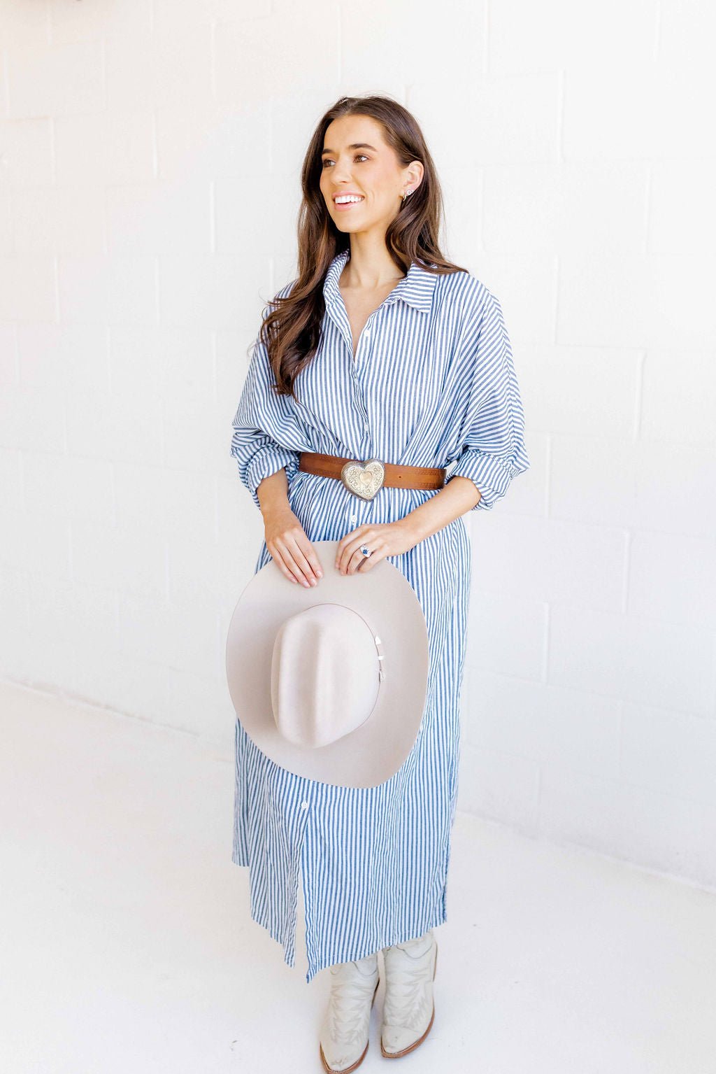 Screwback Stud Earrings - Clara Cross Silver Sparkle - LINNY CO WholesaleStuds