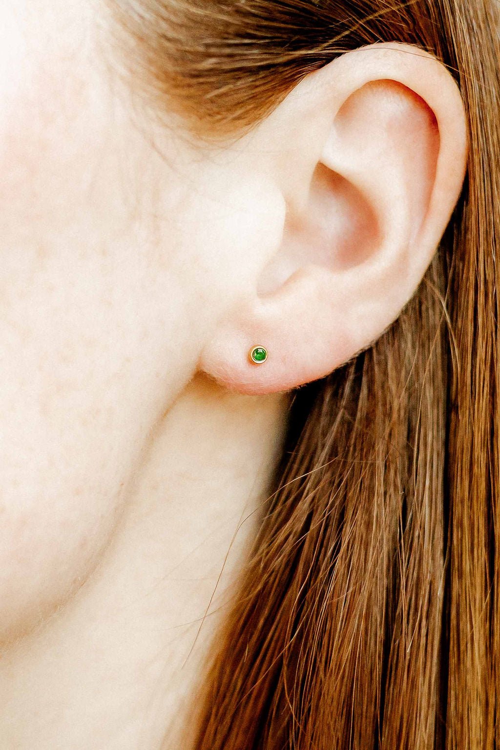 Screwback Stud Earrings - Cooper Emerald Gold - LINNY CO WholesaleStuds