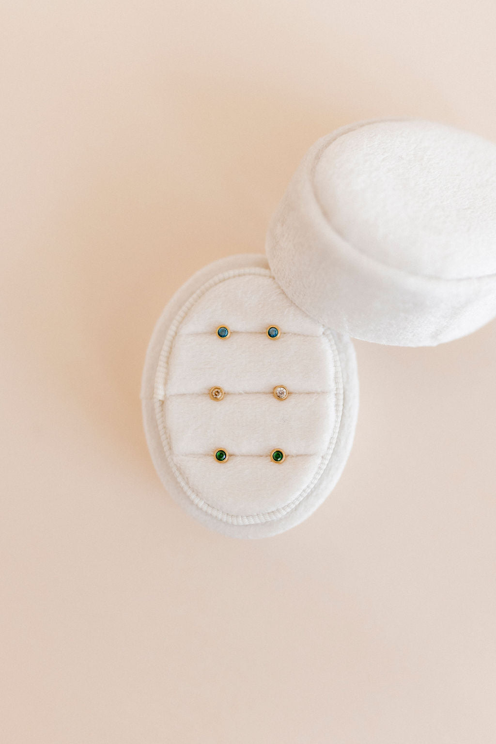 Screwback Stud Earrings - Cooper Sapphire Gold - LINNY CO WholesaleStuds