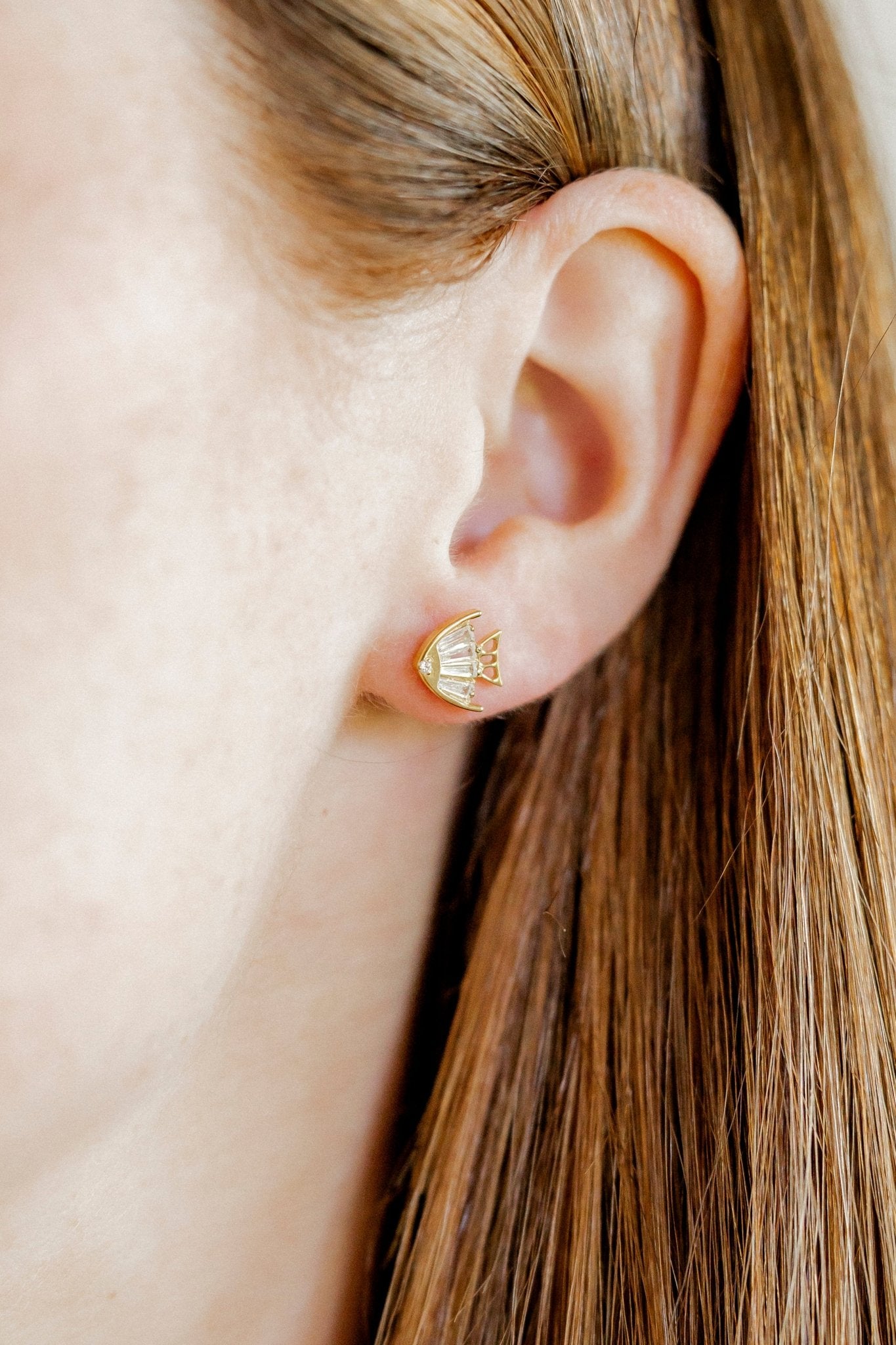 Screwback Stud Earrings - Cove Gold - LINNY CO Wholesale