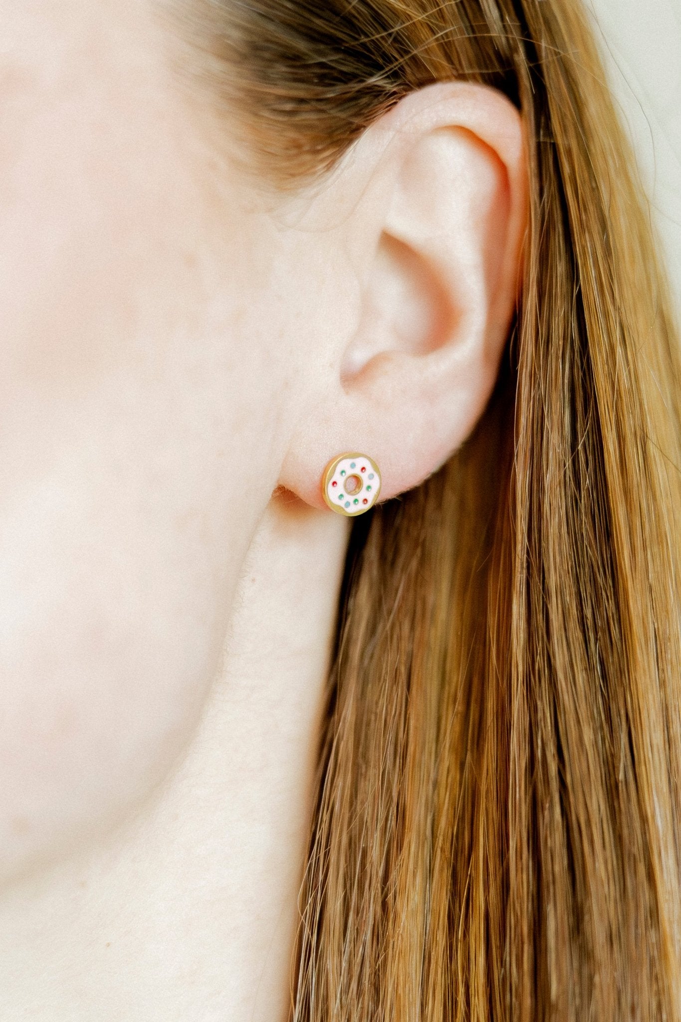 Screwback Stud Earrings - Donut - LINNY CO WholesaleStuds