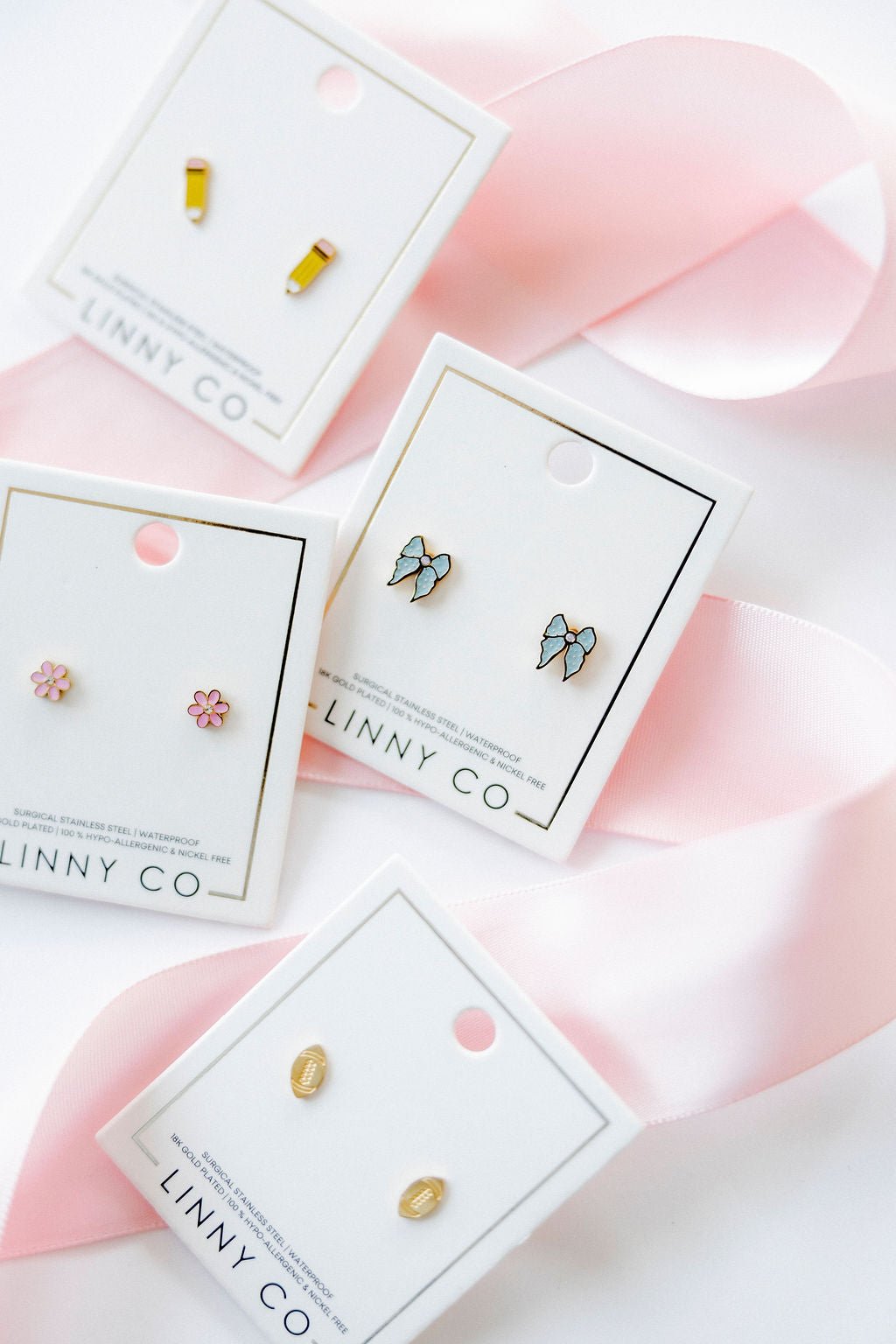 Screwback Stud Earrings - Finley Bow - LINNY CO WholesaleStuds