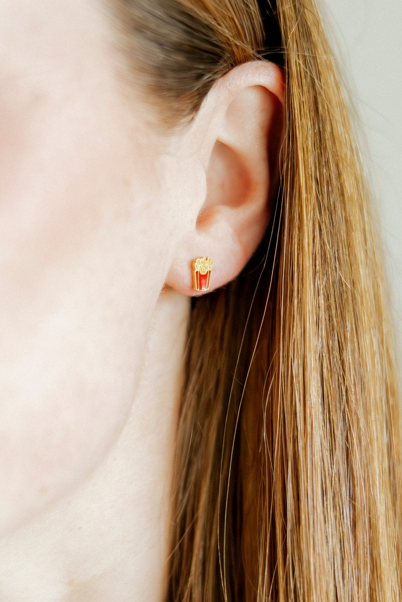 Screwback Stud Earrings - French Fries - LINNY CO WholesaleStuds