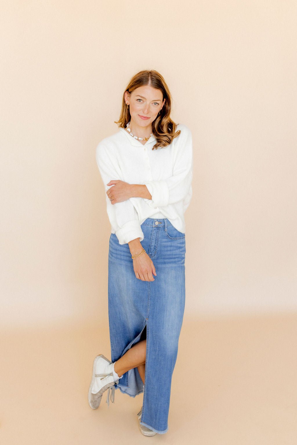 Screwback Stud Earrings - Heidi Pearl Bow - LINNY CO WholesaleStuds