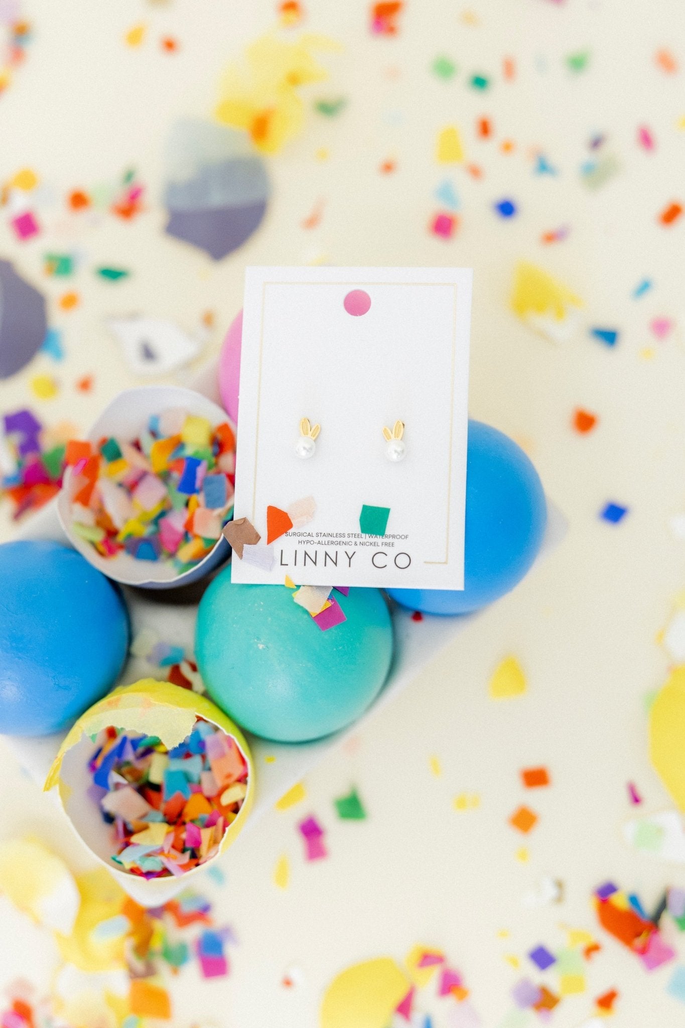 Screwback Stud Earrings - Heidi Pearl Bunny - LINNY CO WholesaleStuds