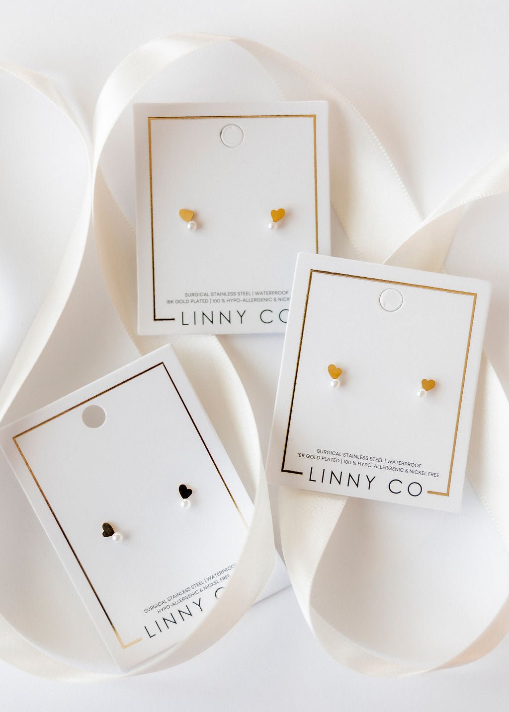 Screwback Stud Earrings - Heidi Pearl Heart - LINNY CO WholesaleStuds