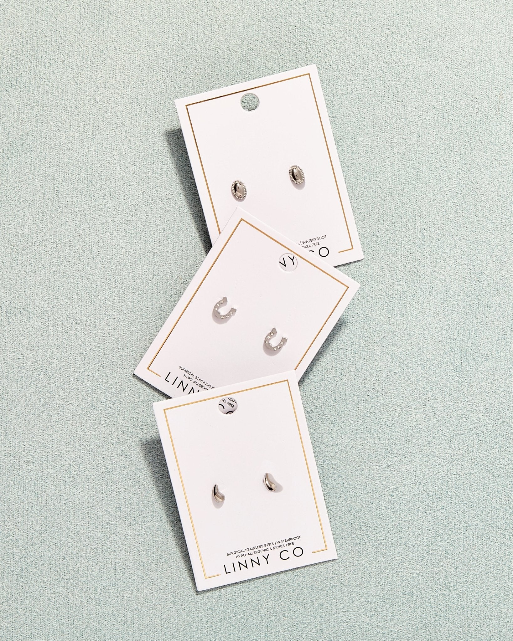 Screwback Stud Earrings - Horseshoe Silver - LINNY CO WholesaleStuds