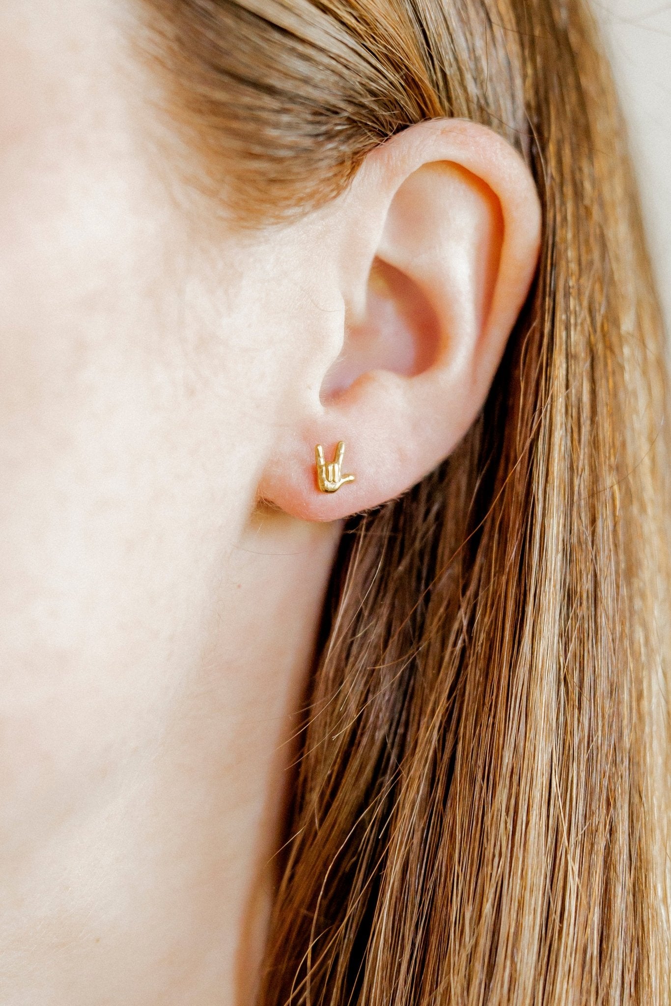 Screwback Stud Earrings - ILY Gold - LINNY CO Wholesale