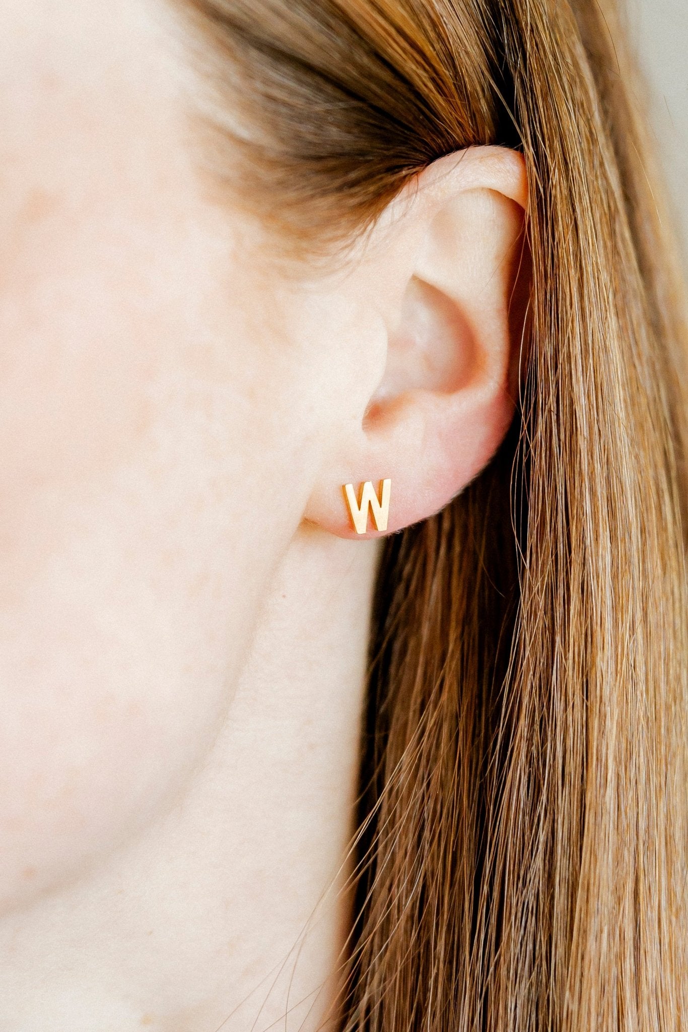 Screwback Stud Earrings - Initial W - LINNY CO WholesaleStuds