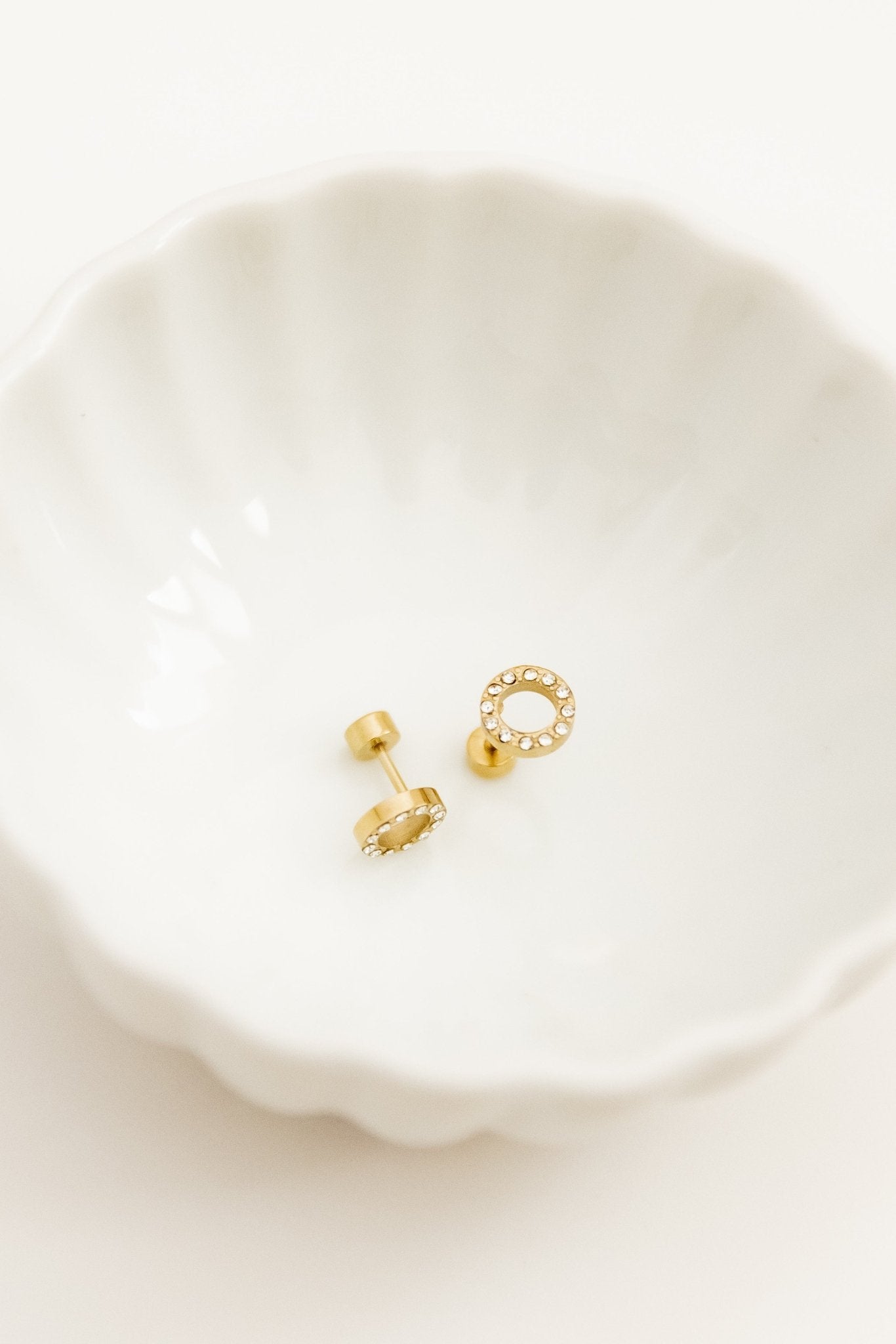 Screwback Stud Earrings - Lainey Gold - LINNY CO WholesaleStuds