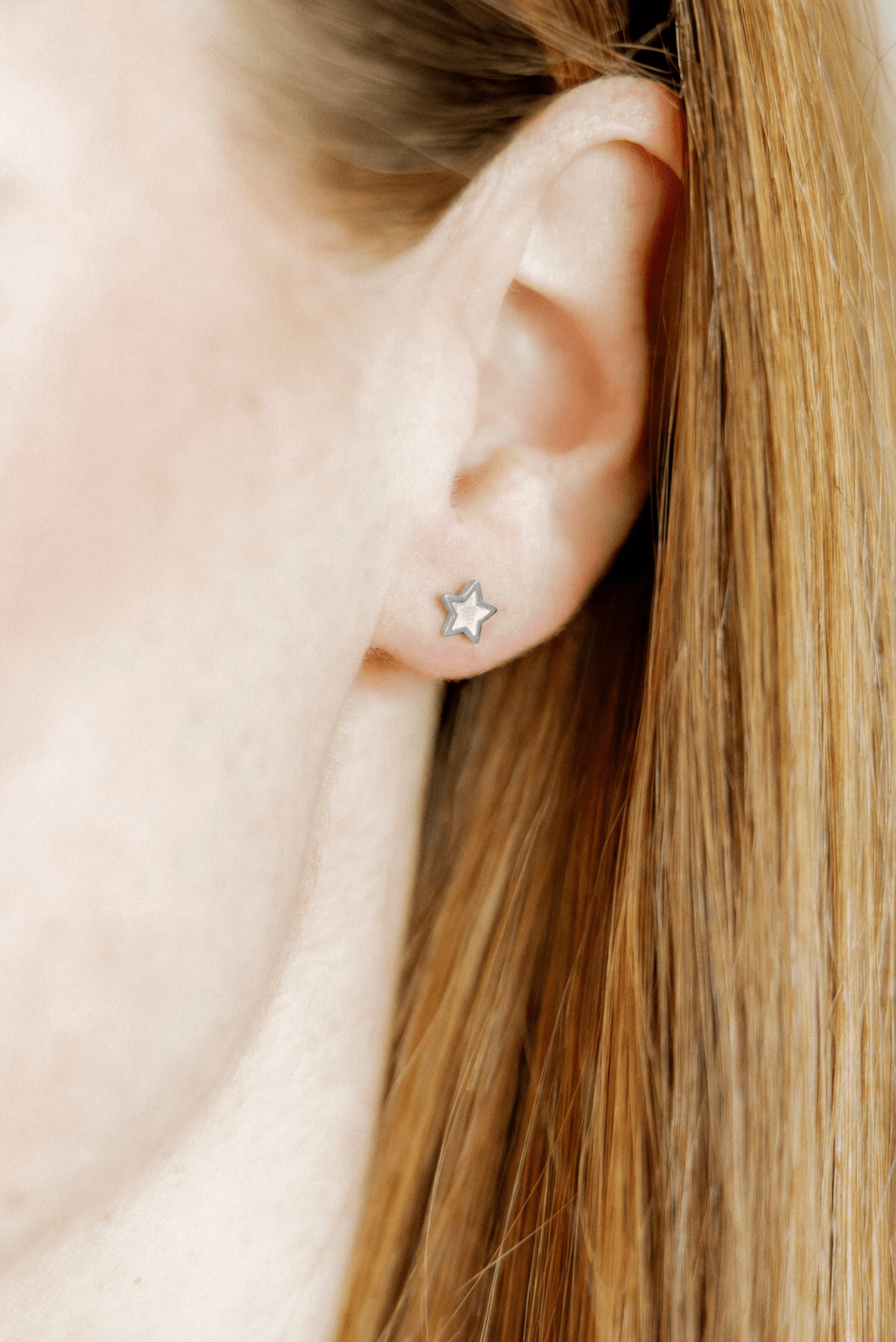 Screwback Stud Earrings - Lennon Star Silver - LINNY CO Wholesale