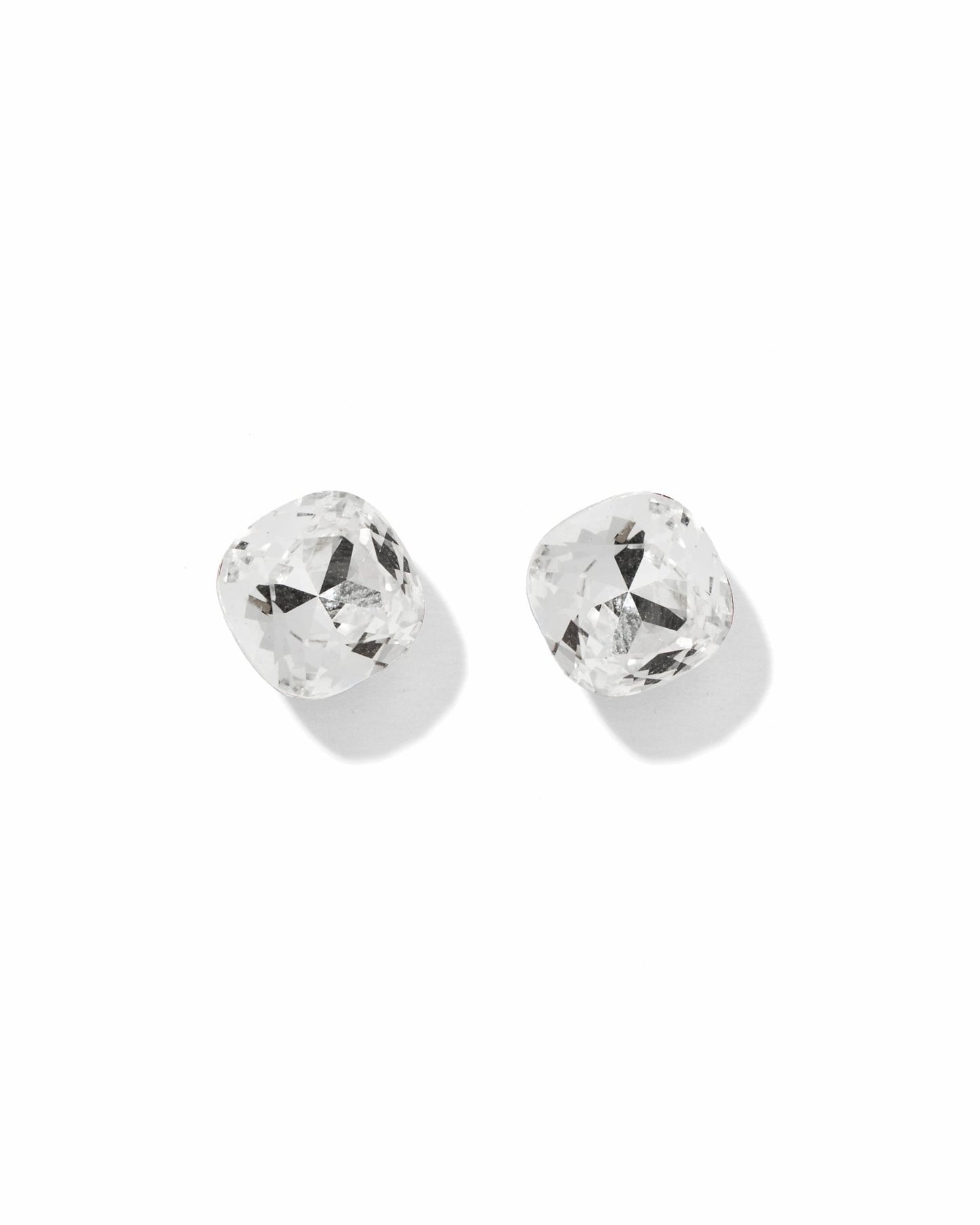 Screwback Stud Earrings Lux - Kit Clear - LINNY CO WholesaleStuds