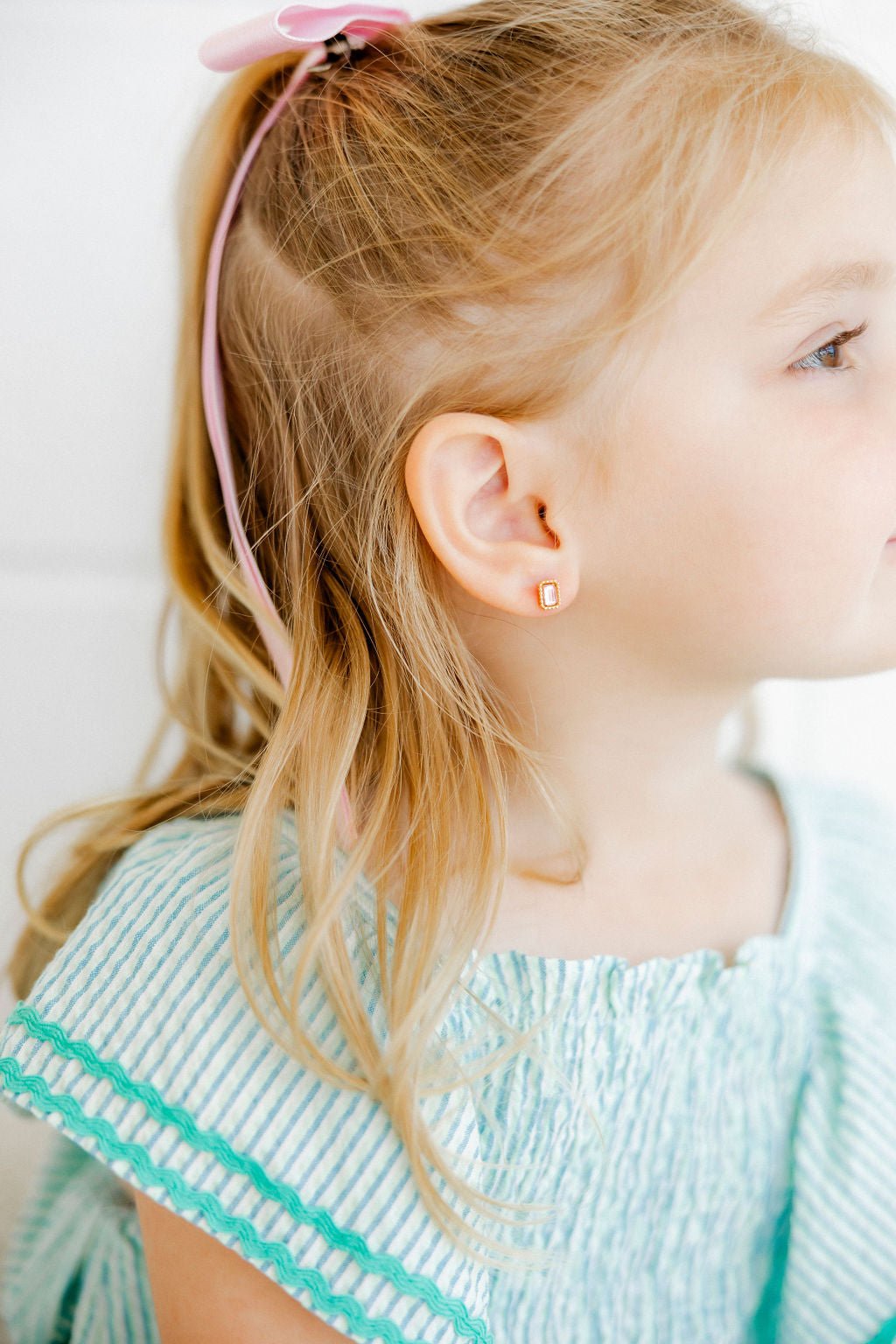 Screwback Stud Earrings - Madison Pink - LINNY CO WholesaleStuds