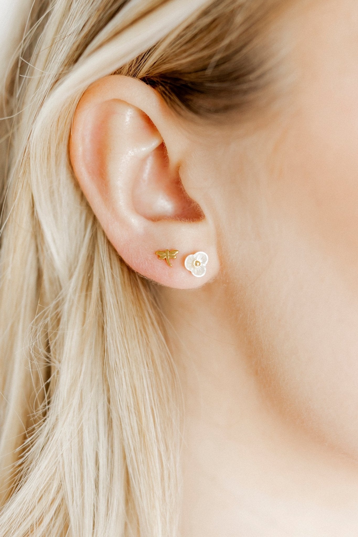 Screwback Stud Earrings - Micro Dragonfly - LINNY CO WholesaleStuds