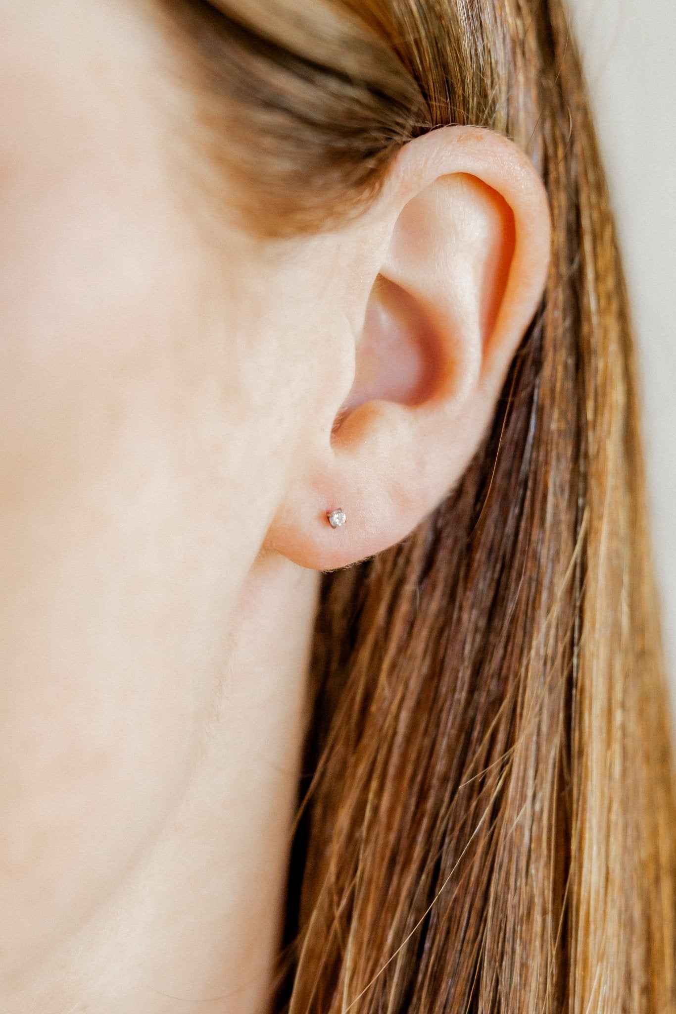Screwback Stud Earrings - Micro Teagan CZ Silver - LINNY CO Wholesale