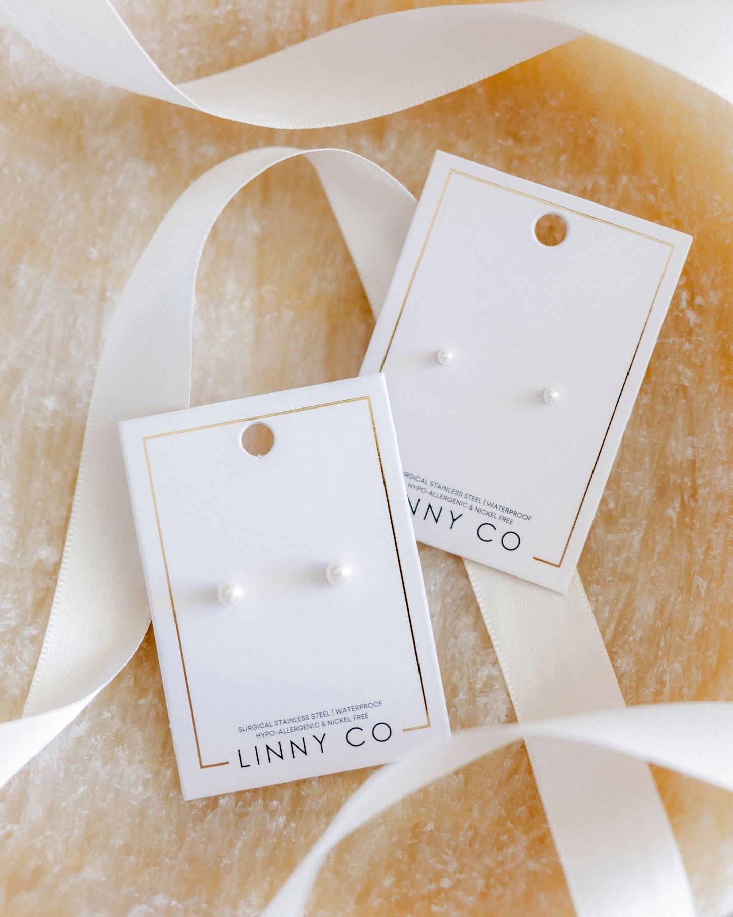 Screwback Stud Earrings - Payton Pearl White 3mm - LINNY CO WholesaleStuds