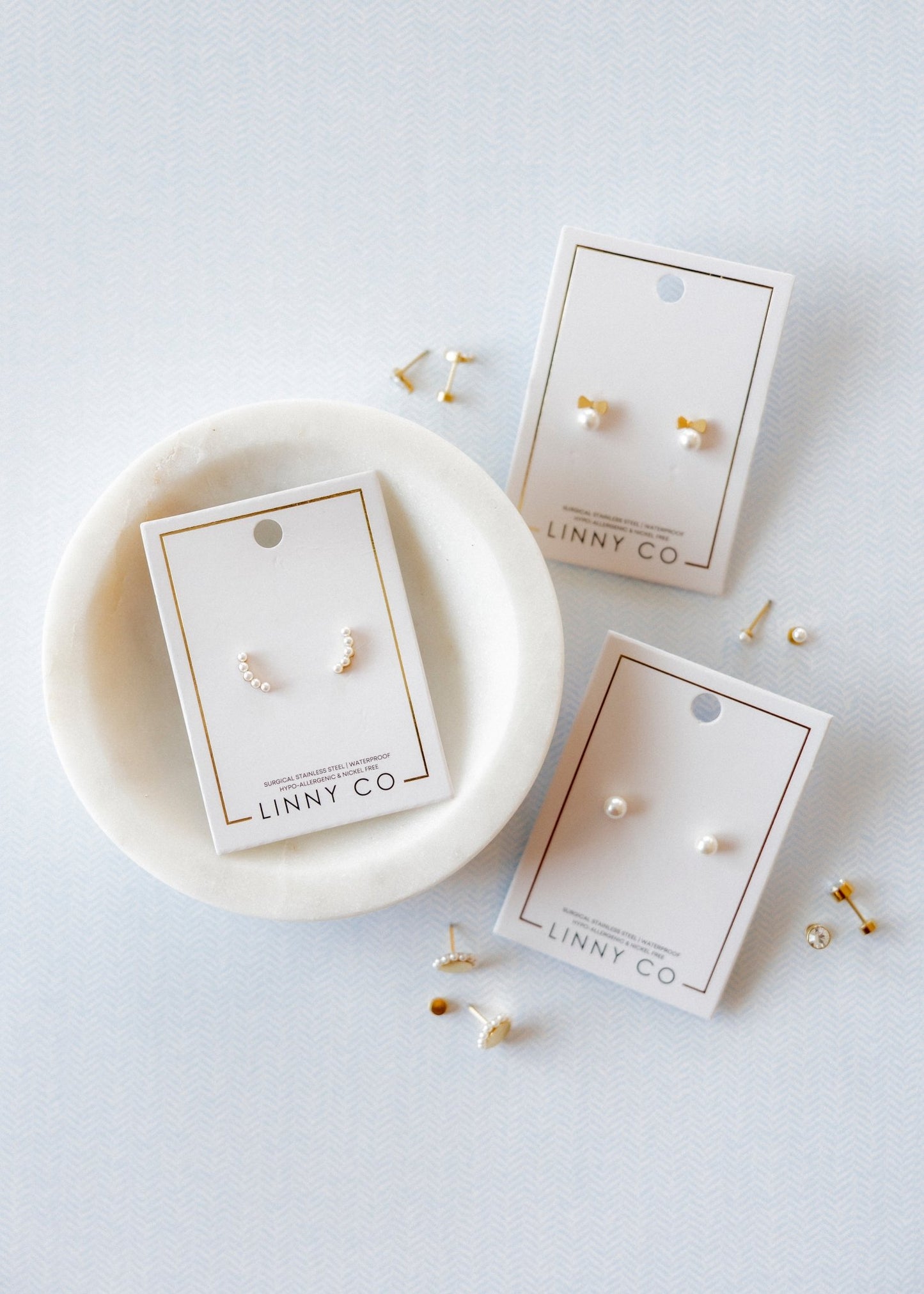 Screwback Stud Earrings - Payton Pearl White 5mm - LINNY CO WholesaleStuds