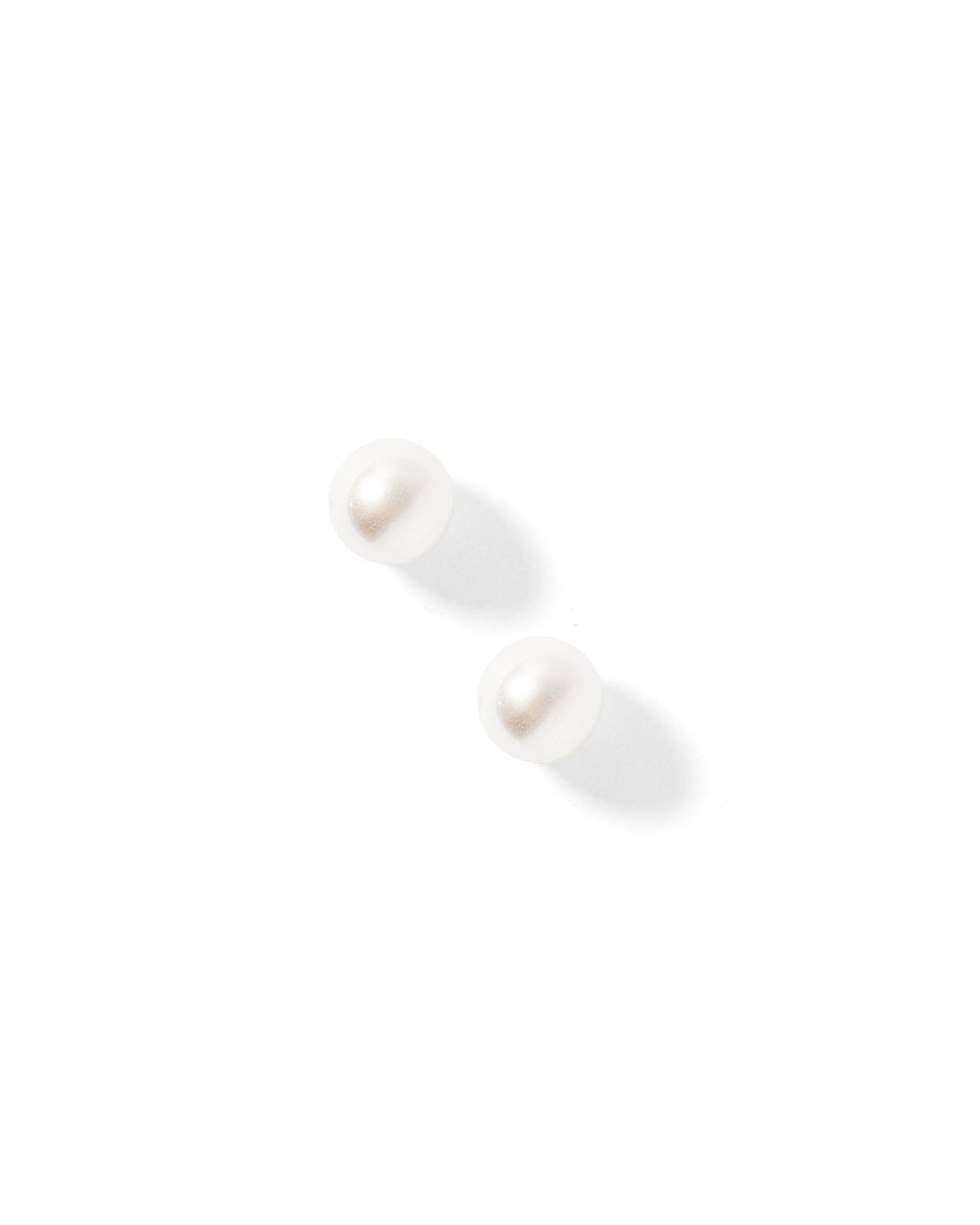 Screwback Stud Earrings - Payton Pearl White 5mm - LINNY CO WholesaleStuds