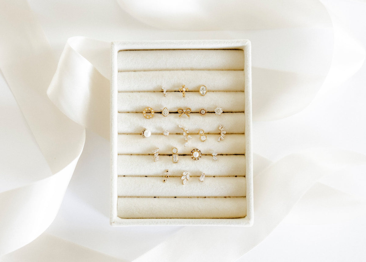 Screwback Stud Earrings - Penelope Gold - LINNY CO WholesaleStuds
